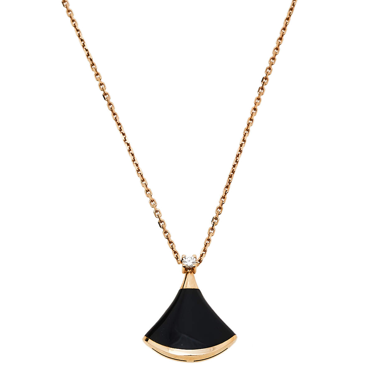 Pre Owned Bvlgari Divas' Dream Diamond Onyx 18K Rose Gold Pendant Necklace