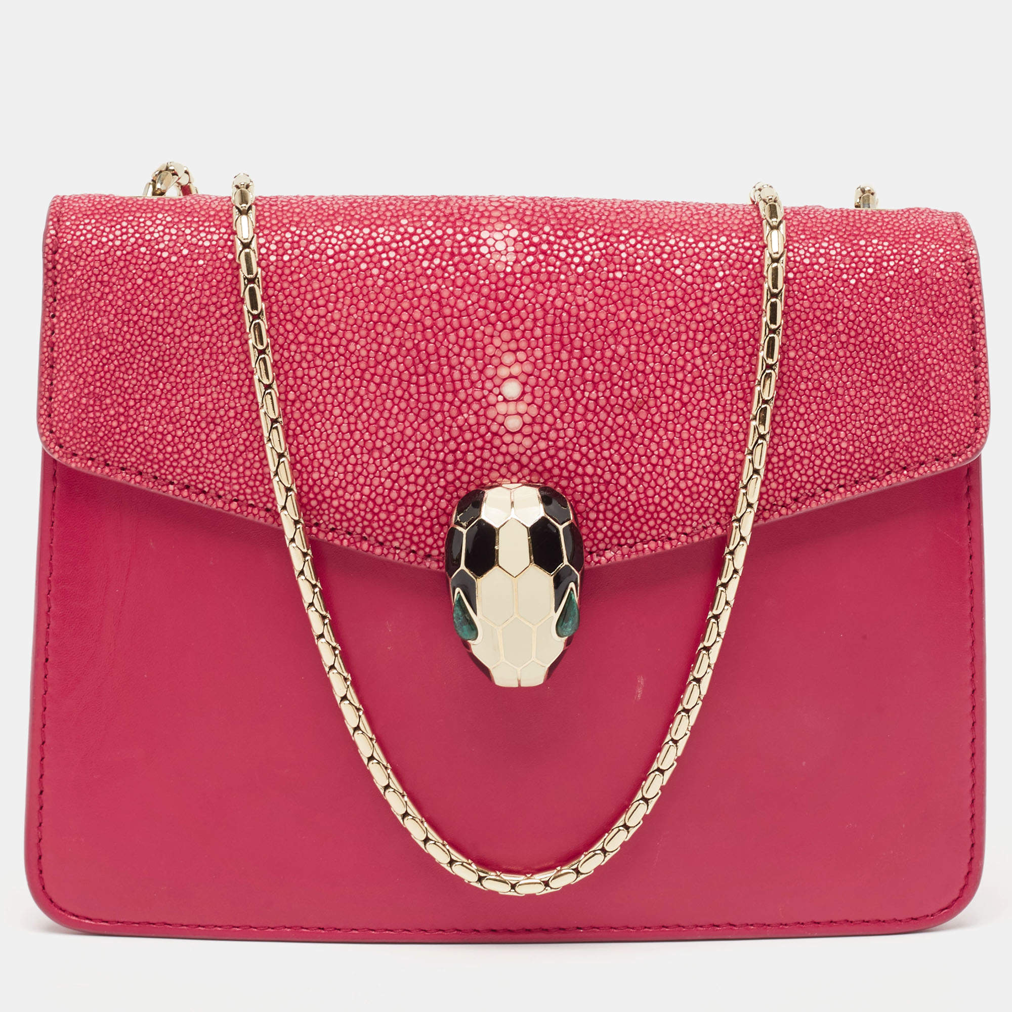 مملوكة مسبقًا Bvlgari Pink Stingray and Leather Serpenti Forever Shoulder Bag