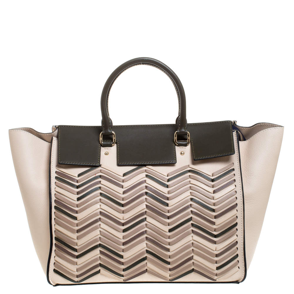 Carolina Herrera Beige/Green Wave Detailed Leather Vendome Tote ...