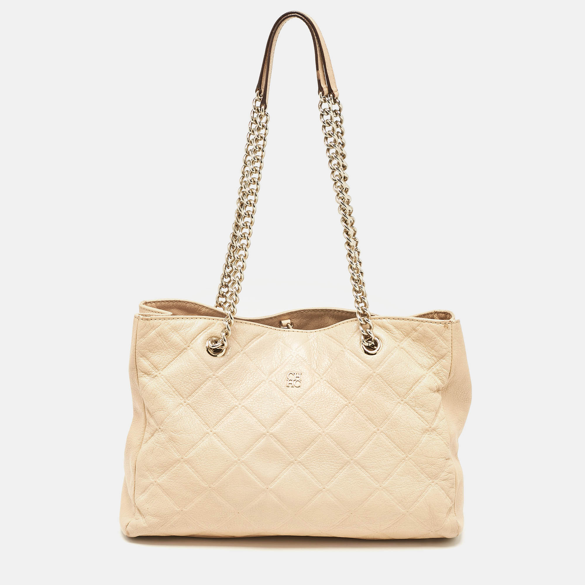 Pre Owned Carolina Herrera Beige Logo Embossed Quilted Leather Chain Tote