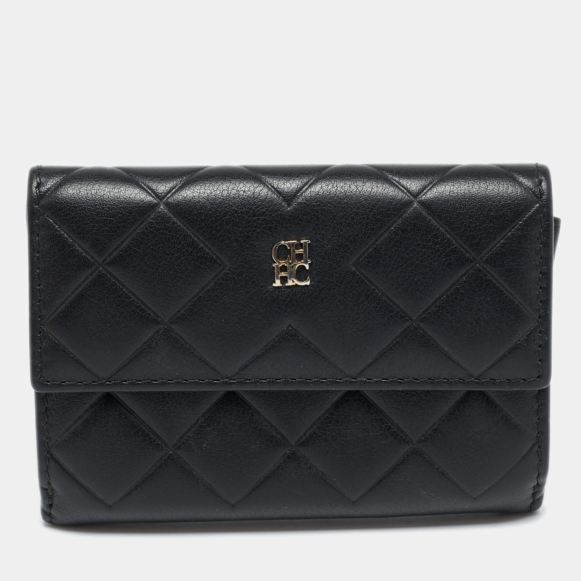 Pre Owned Carolina Herrera Black Quilted Leather Flap Compact Wallet