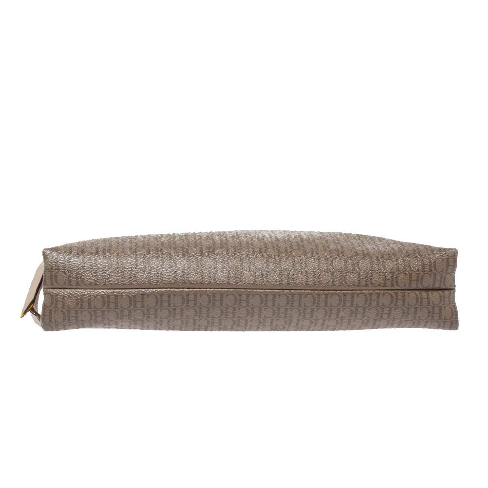 Carolina Herrera Inro Clutch in Beige — UFO No More