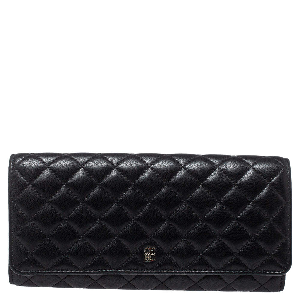 Pre Owned Carolina Herrera Black Quilted Leather Flap Wallet