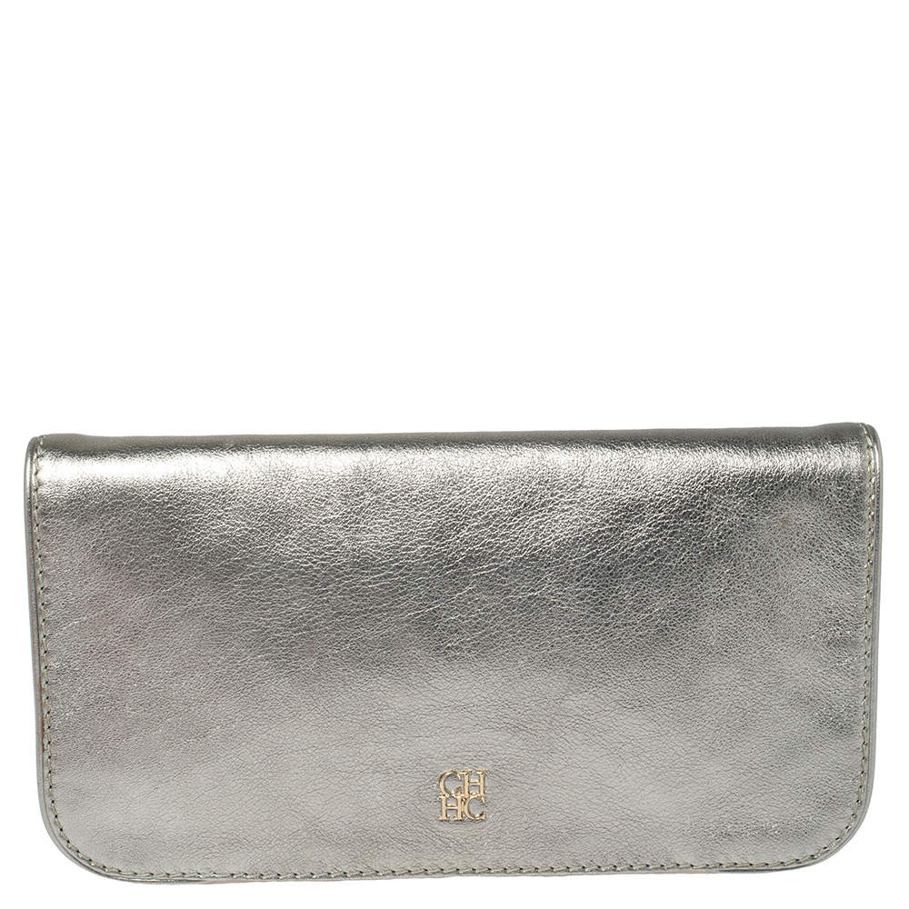 Pre Owned Carolina Herrera Metallic Silver Leather Flap Clutch