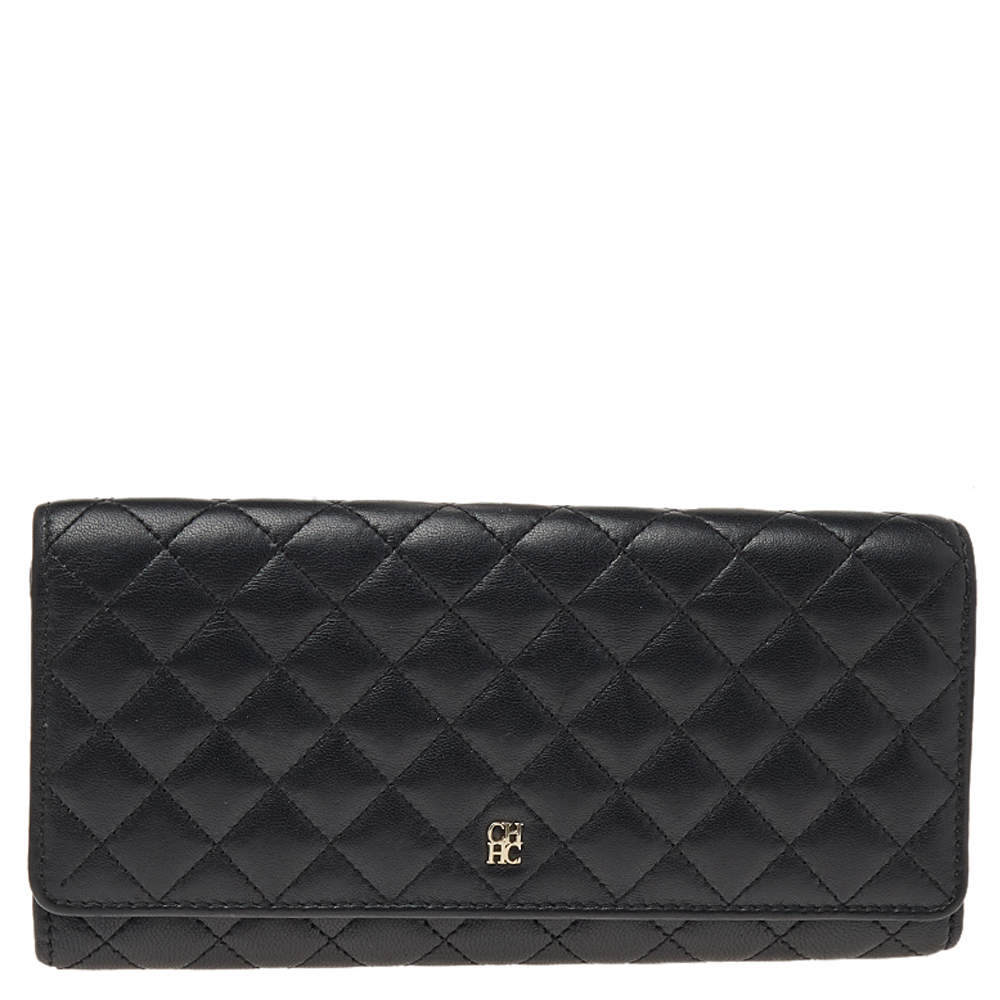 Pre Owned Carolina Herrera Black Quilted Leather Flap Wallet