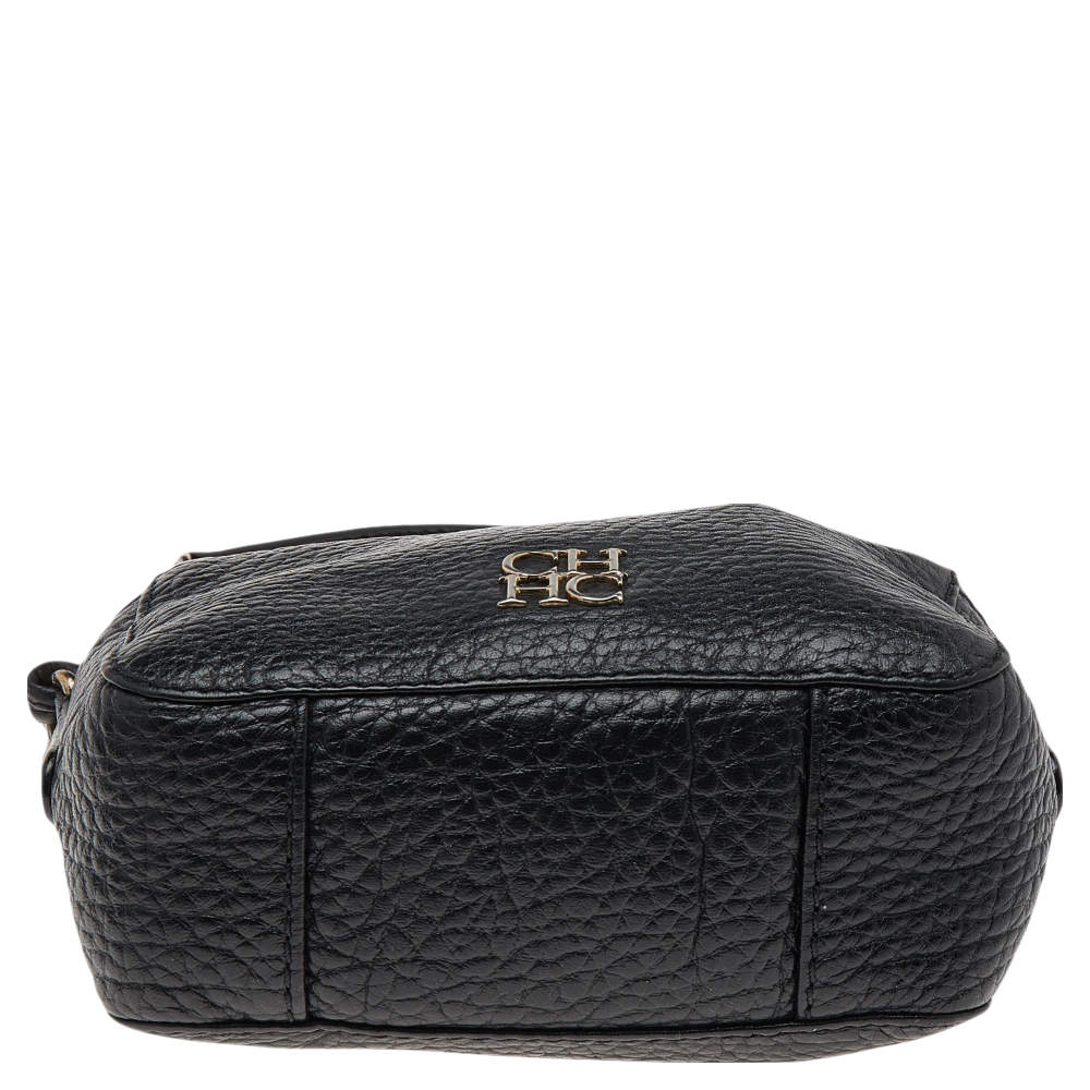 Carolina Herrera Black Pebbled Leather Camera Tassel Shoulder Bag Carolina  Herrera