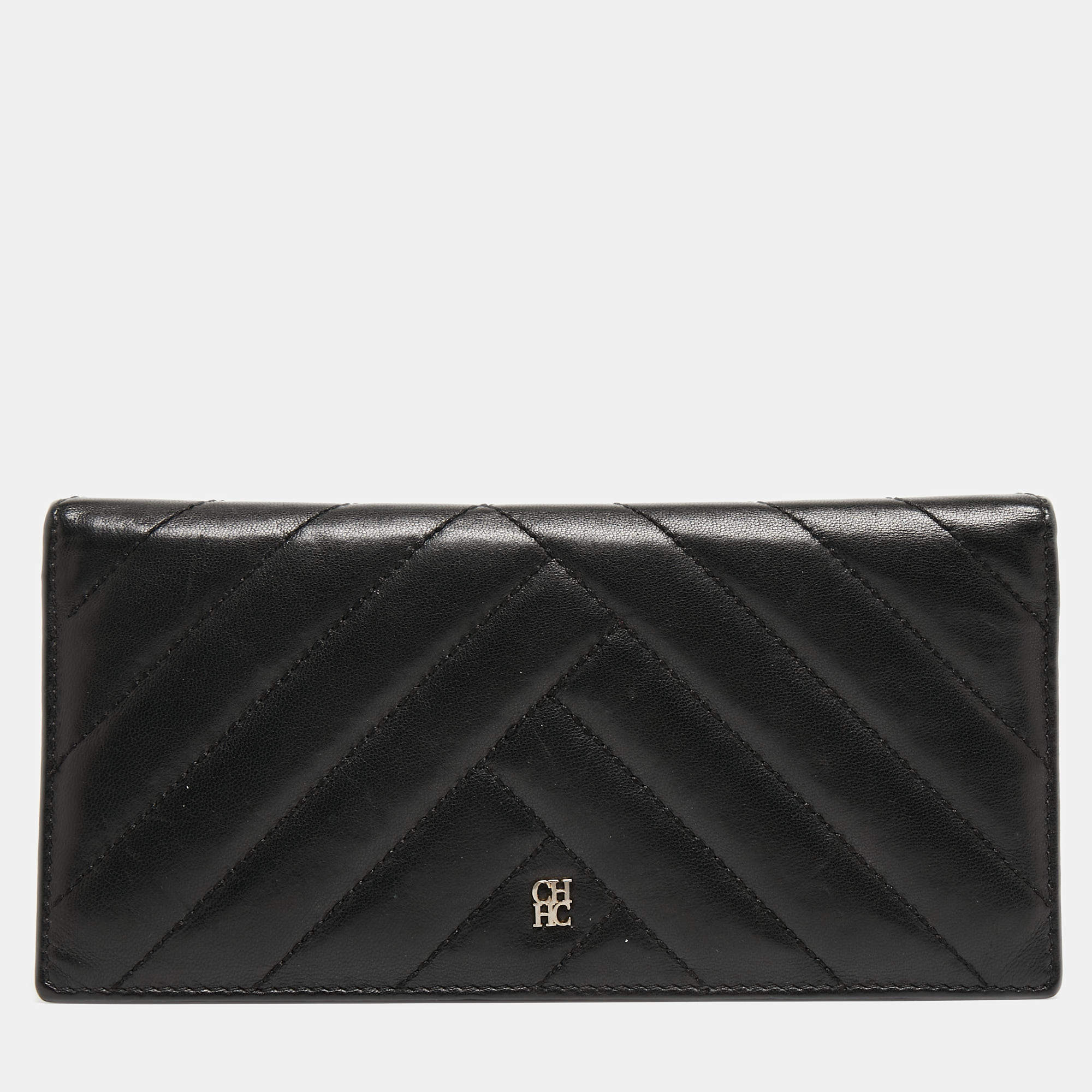 Pre Owned Carolina Herrera Black Chevron Quilted Leather Bifold Continental Wallet