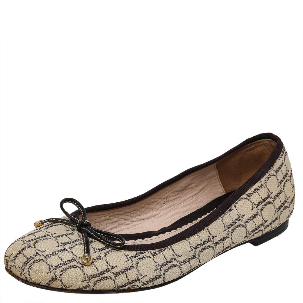 Pre Owned Carolina Herrera Beige/Brown Canvas And Leather Bow Ballet Flats Size 39