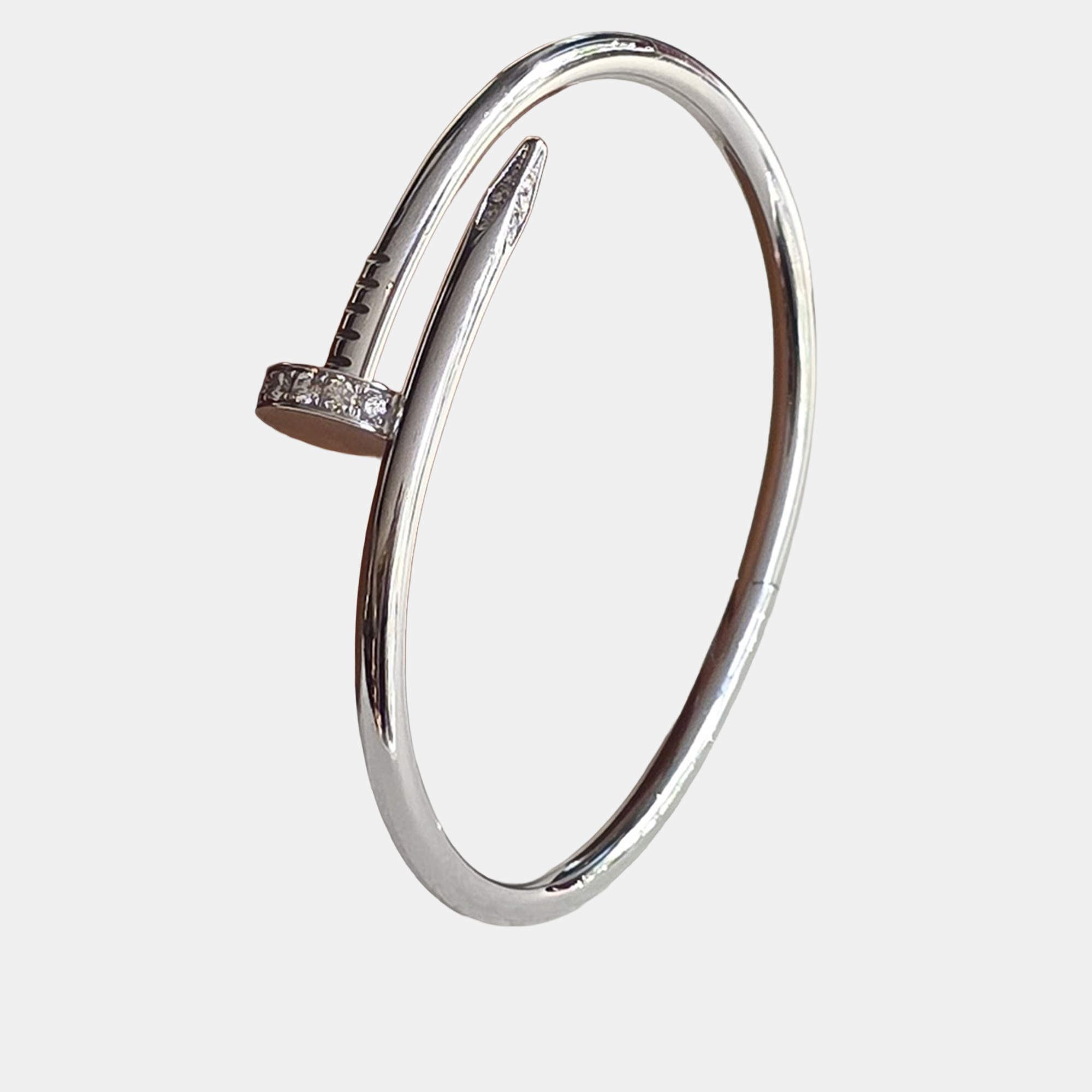 مملوكة مسبقًا سوار كارتييه جست أن كلو ذهب أبيض ألماس مقاس 17