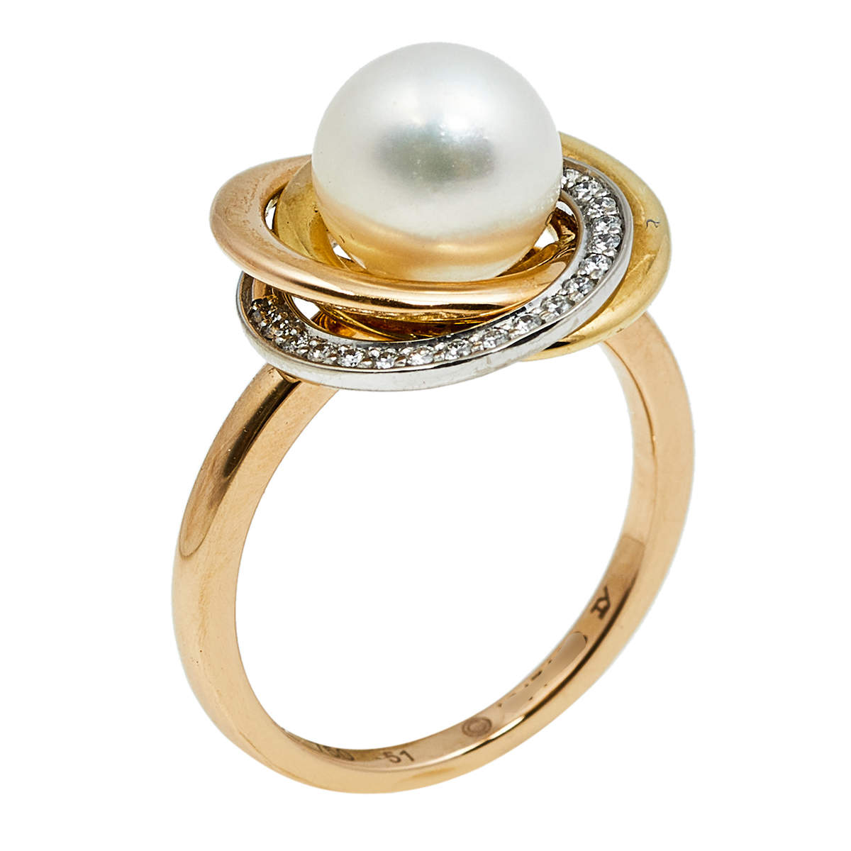 مملوكة مسبقًا Cartier Trinity Cultured Pearl Diamond 18K Three Tone Gold Ring 51