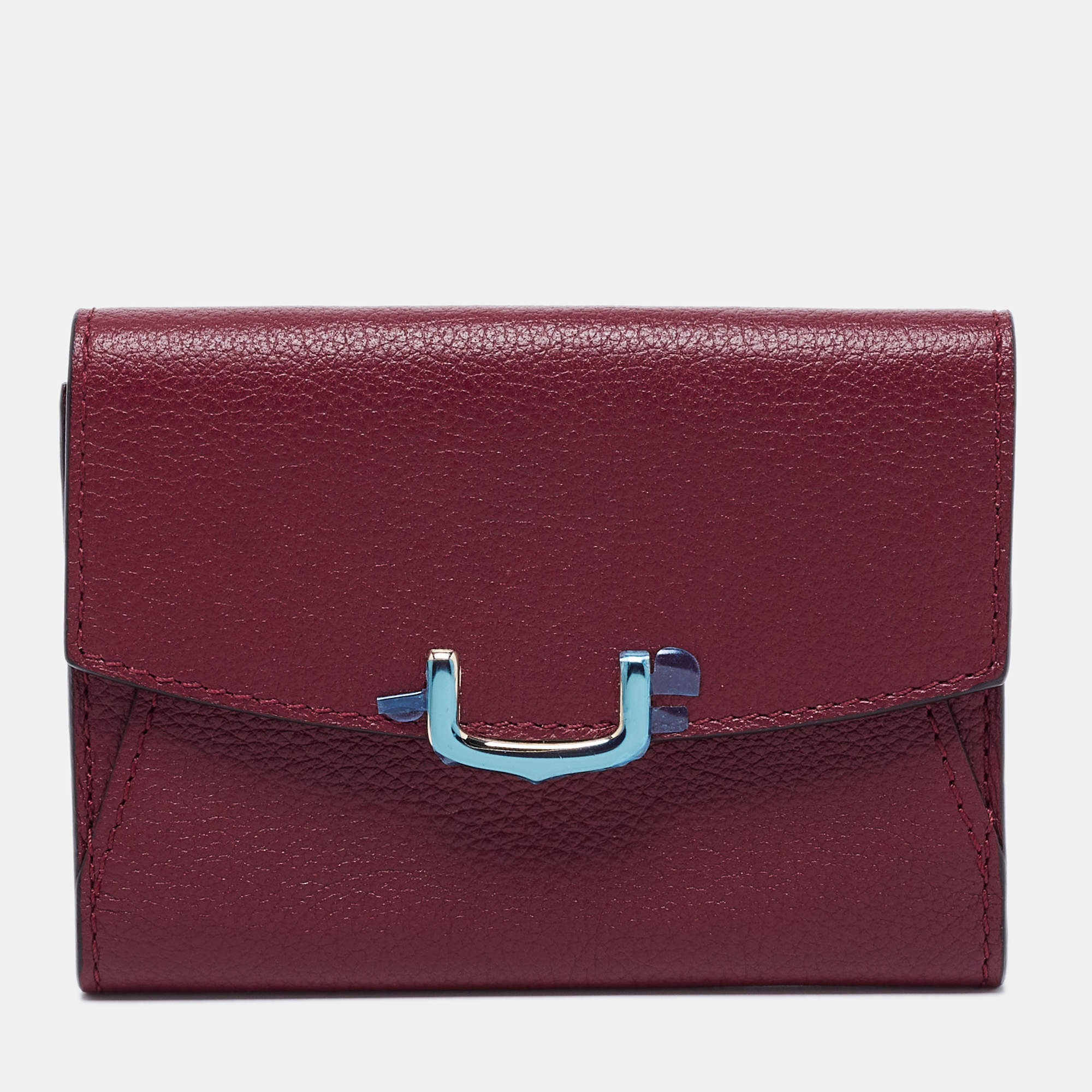 مملوكة مسبقًا Cartier Maroon Leather C De Cartier Compact Wallet