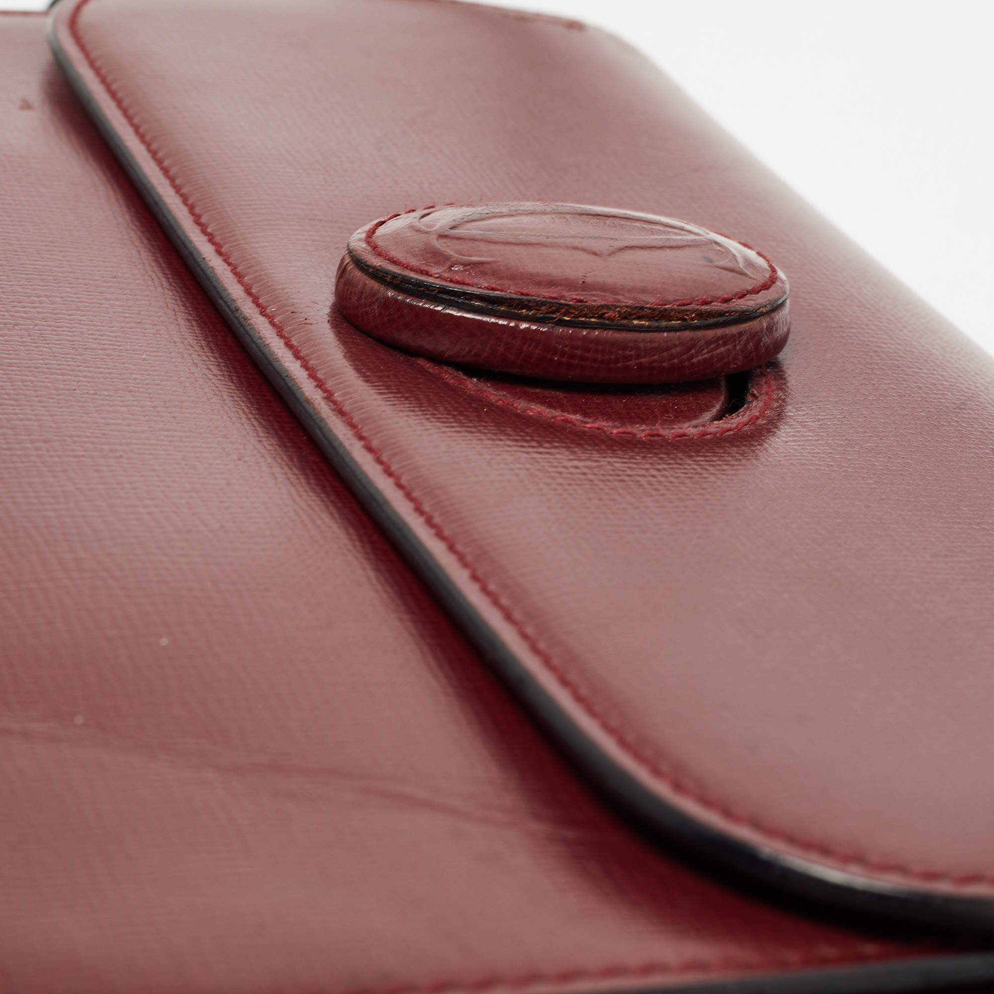 Cartier Must de Cartier Leather Crossbody Bag (SHG-27375) – LuxeDH