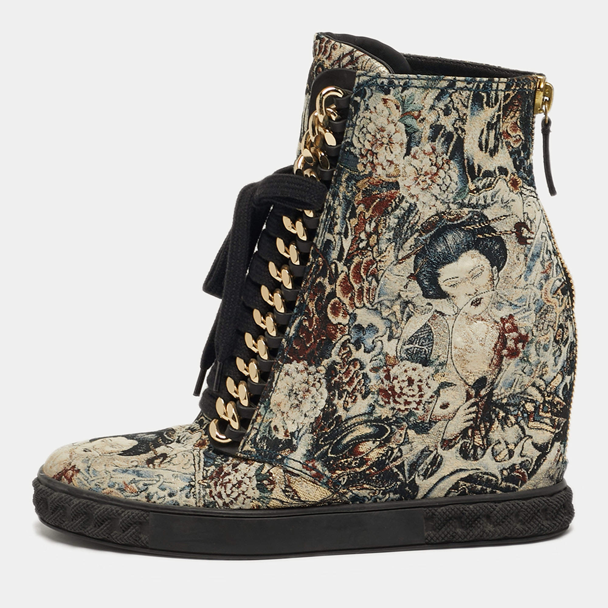 مملوكة مسبقًا حذاء رياضي كاسادي قماش جاكار مطبوع متعدد الألوان برباط وسلسلة كعب روكي مقاس 39