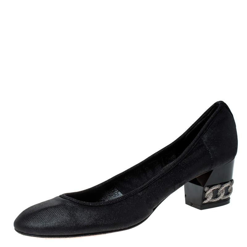 Pre Owned Casadei Black Mesh Chain Mid Heel Pumps Size 39
