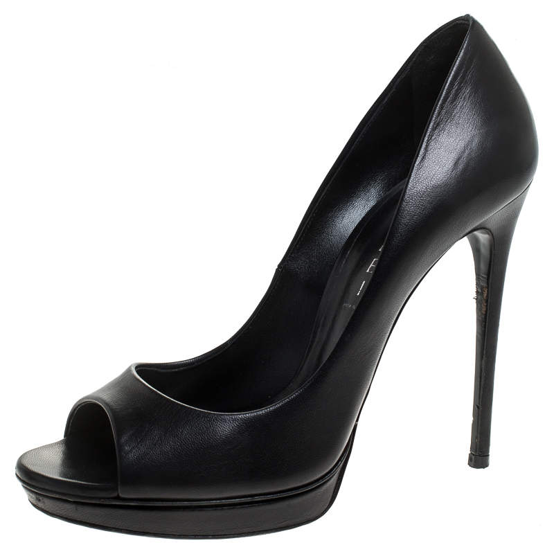 Pre Owned Casadei Black Leather Peep Toe Pumps Size 38.5