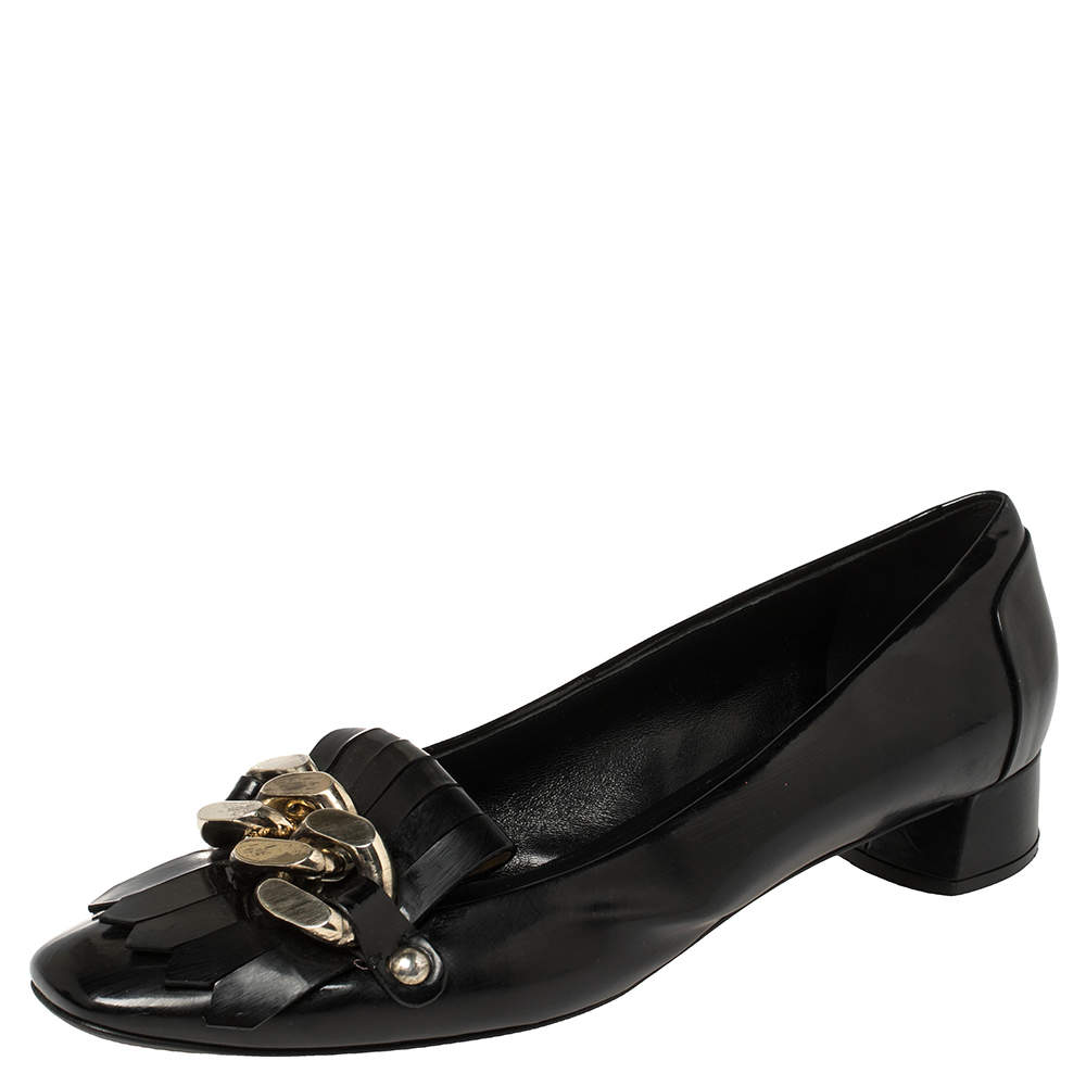 Pre Owned حذاء كعي عالي كاسادي شراشيب مزخرف سلسلة جلد لامع أسود مقاس 39