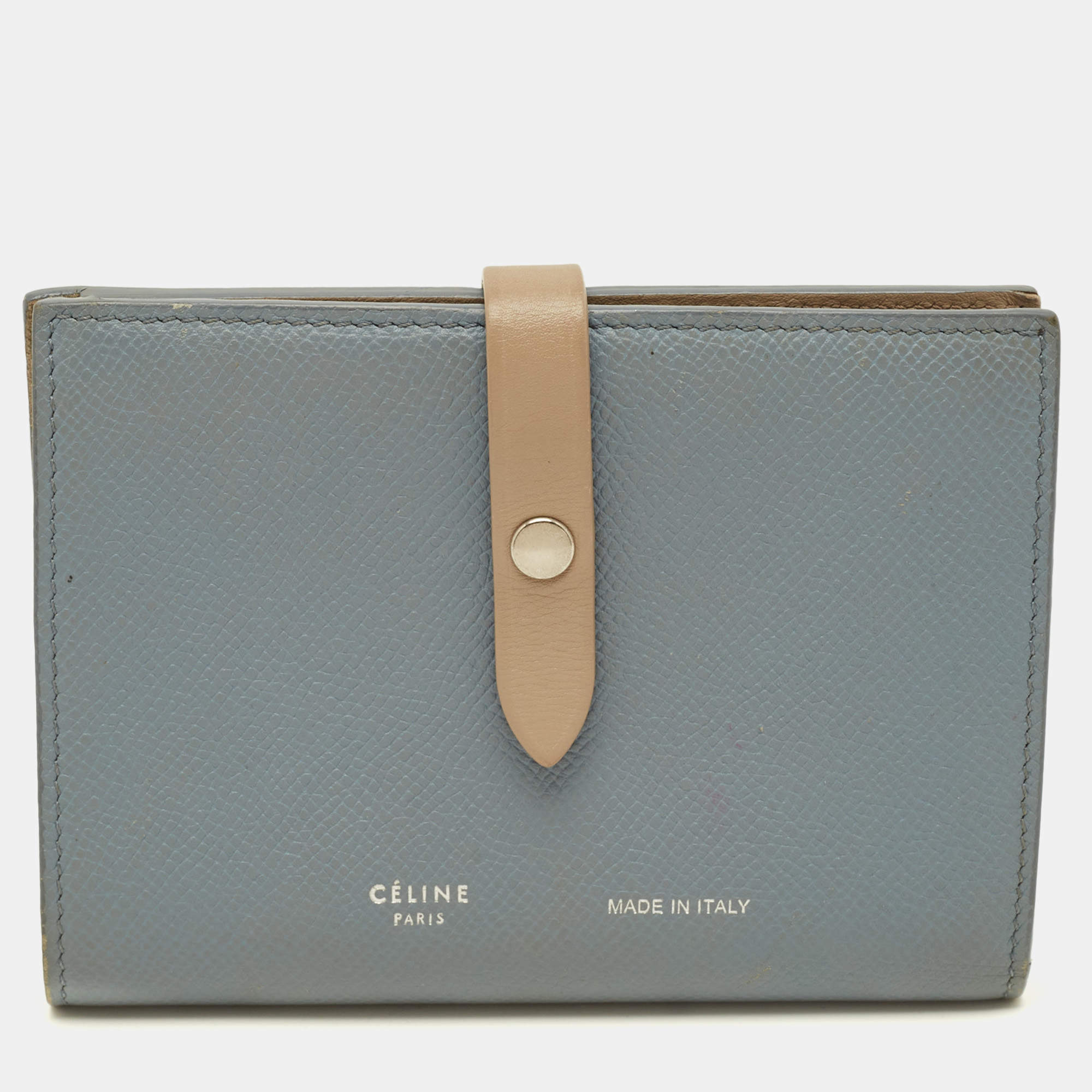 مملوكة مسبقًا Celine Strap Medium Light Blue/Beige Leather Wallet