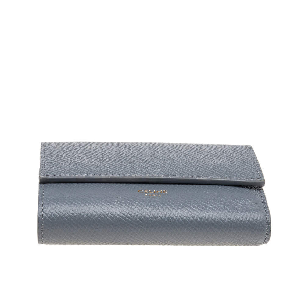 SMALL TRIFOLD WALLET IN GRAINED CALFSKIN - CELADON