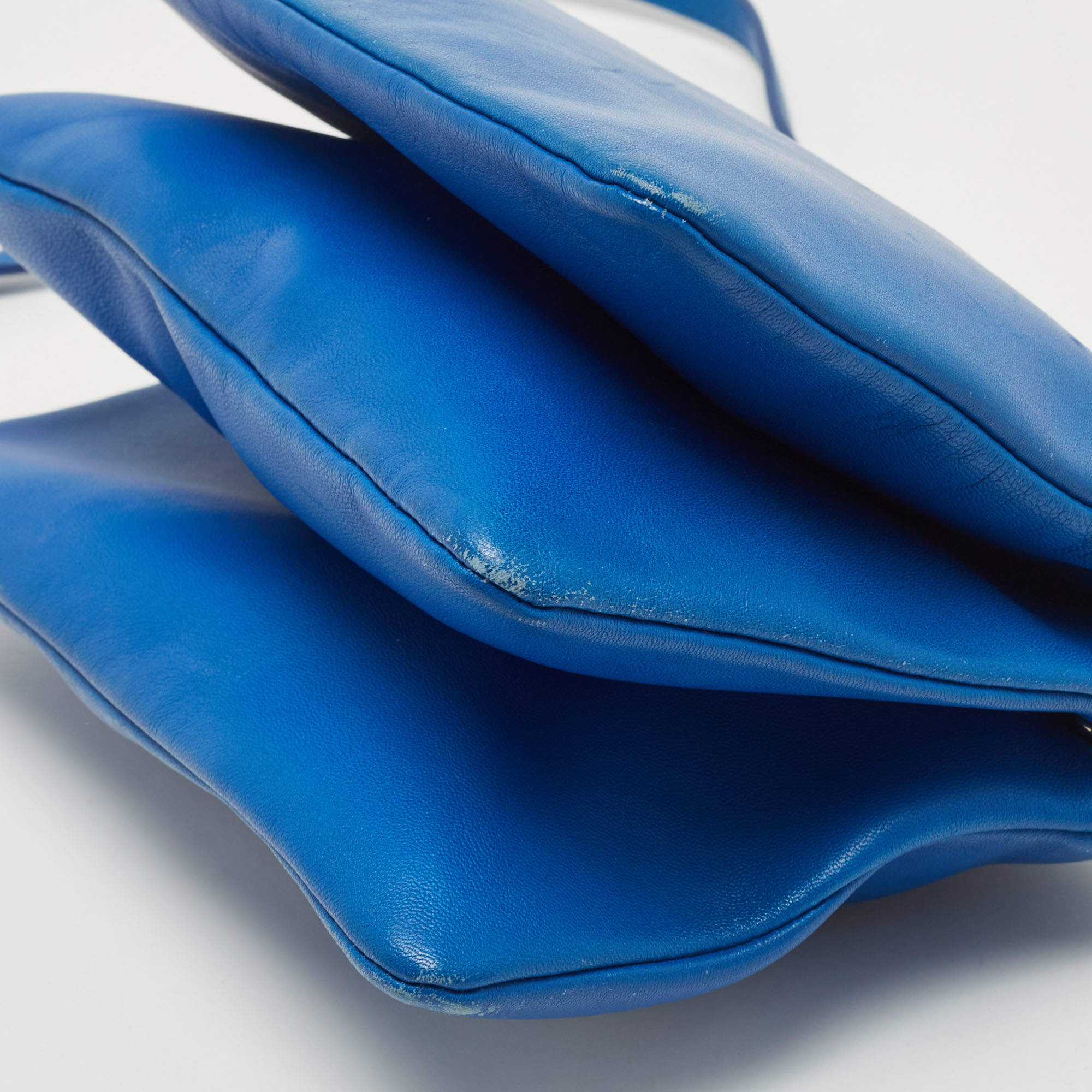 Trio leather crossbody bag Celine Blue in Leather - 31893815