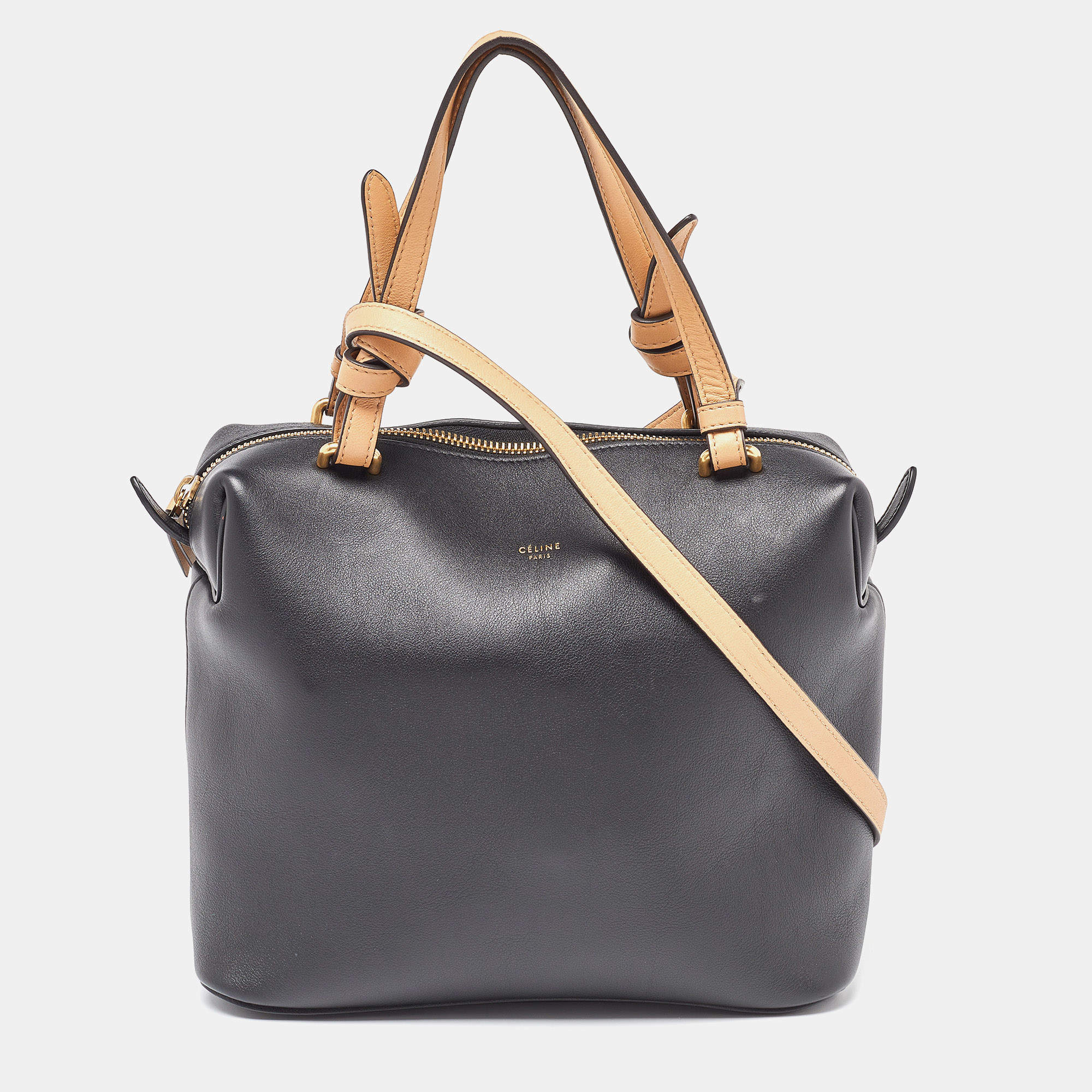 مملوكة مسبقًا Celine Black/Beige Leather Soft Cube Satchel