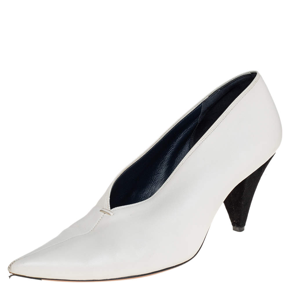 Pre Owned Celine White Leather V-Neck Pointed Toe Pumps Size 40