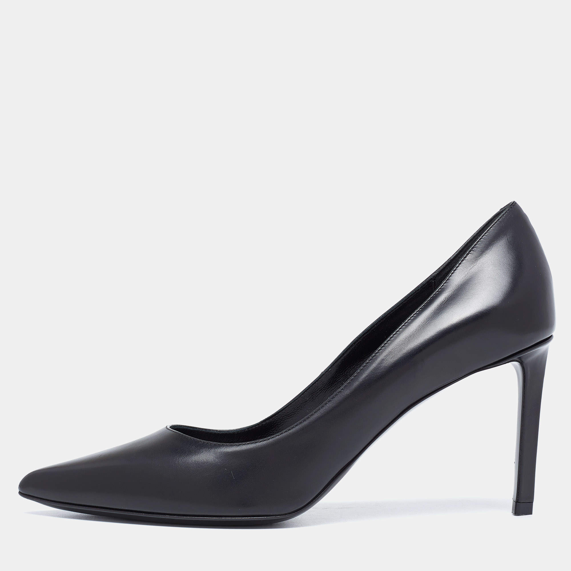 مملوكة مسبقًا Celine Black Leather Pointed Toe Pumps Size 38