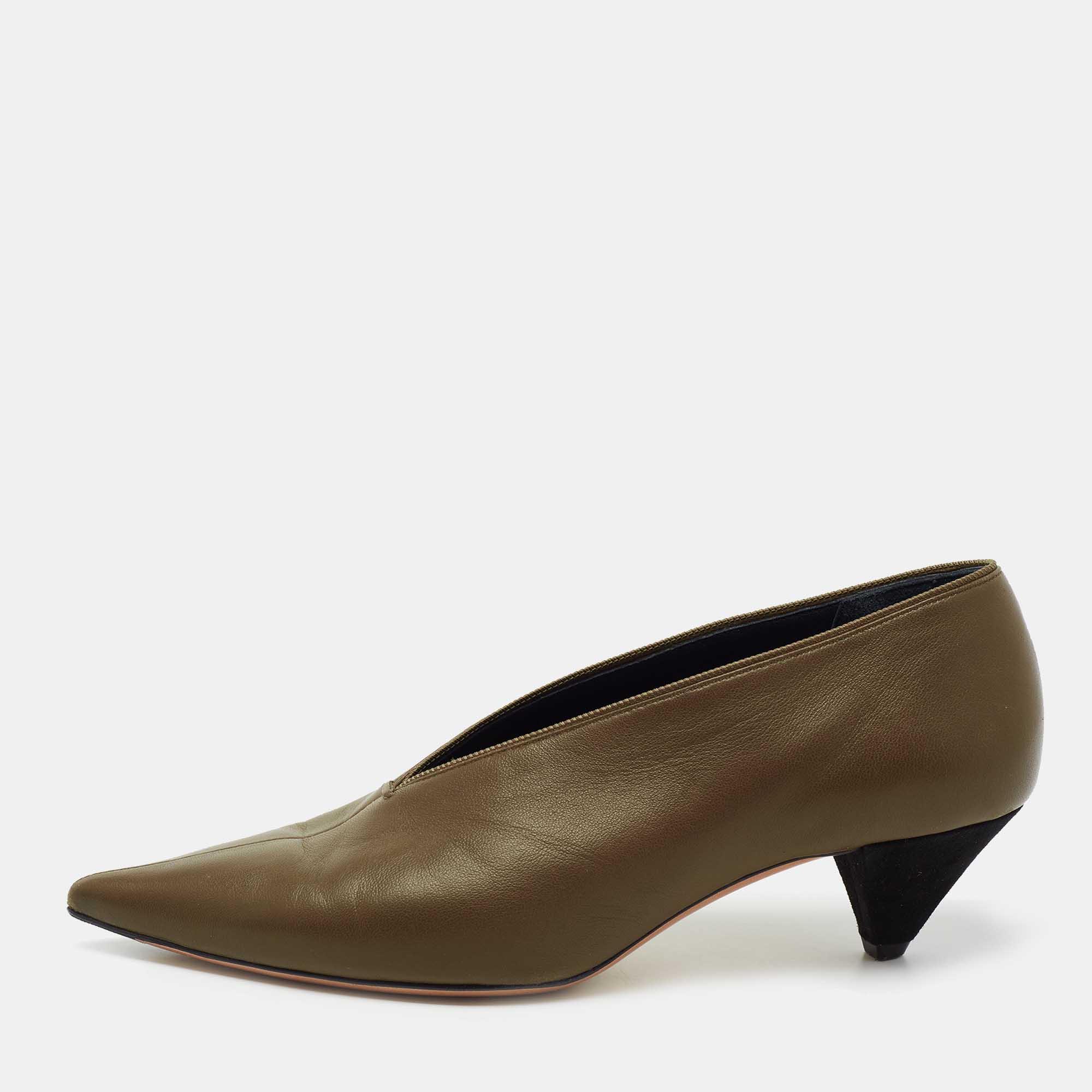 Pre Owned Celine Olive Green Leather V-Neck Pumps Size 37