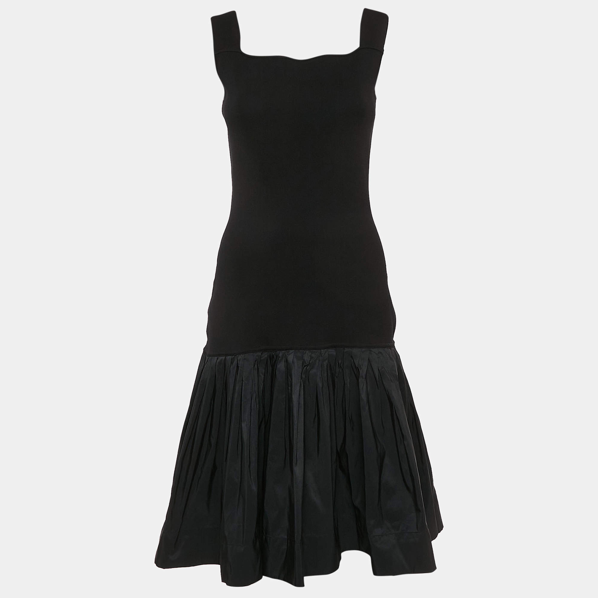 مملوكة مسبقًا CH Carolina Herrera Black Jersey Sleeveless Short Dress S