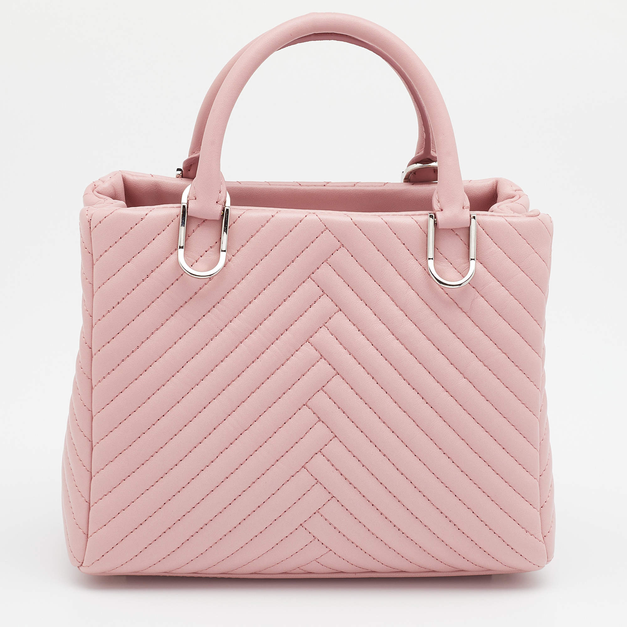 Leather handbag Tod's Pink in Leather - 23223996