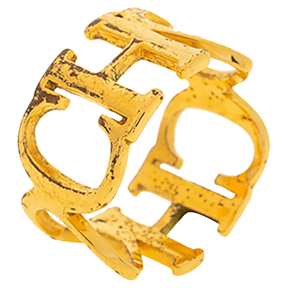 Pre Owned CH Carolina Herrera Logo Heart Gold Tone Band Ring