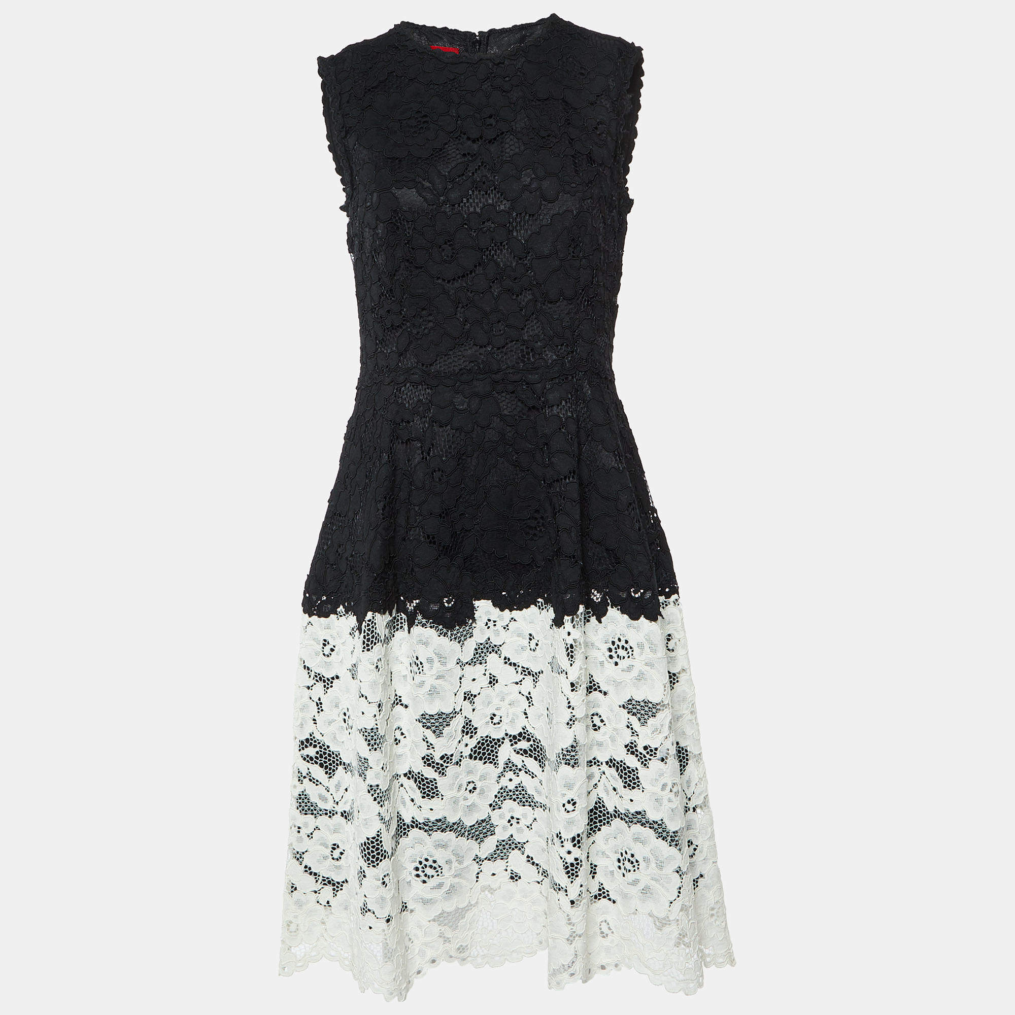 Pre Owned CH Carolina Herrera Black/White Lace Sleeveless Dress M