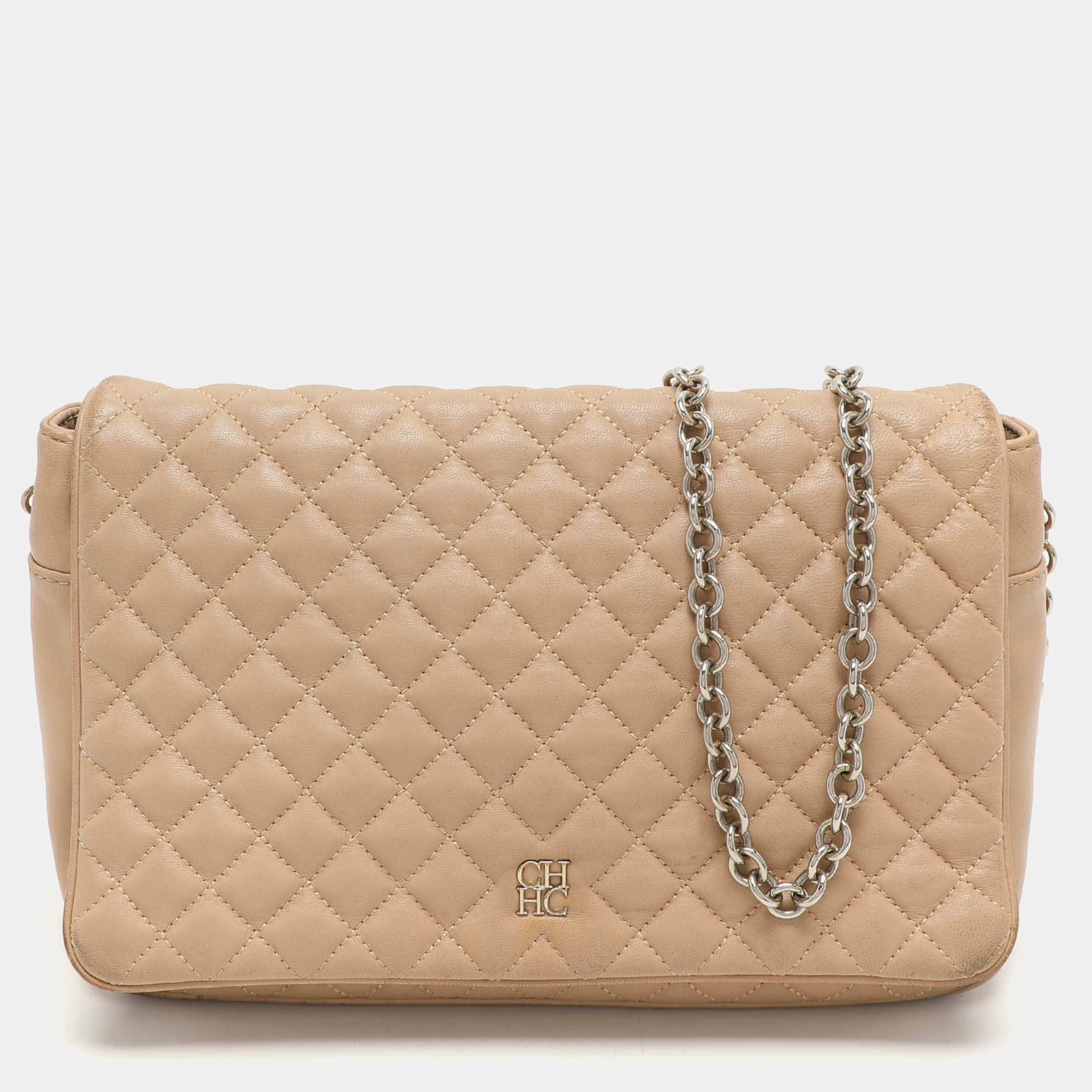 مملوكة مسبقًا CH Carolina Herrera Beige Quilted Leather Flap Shoulder Bag