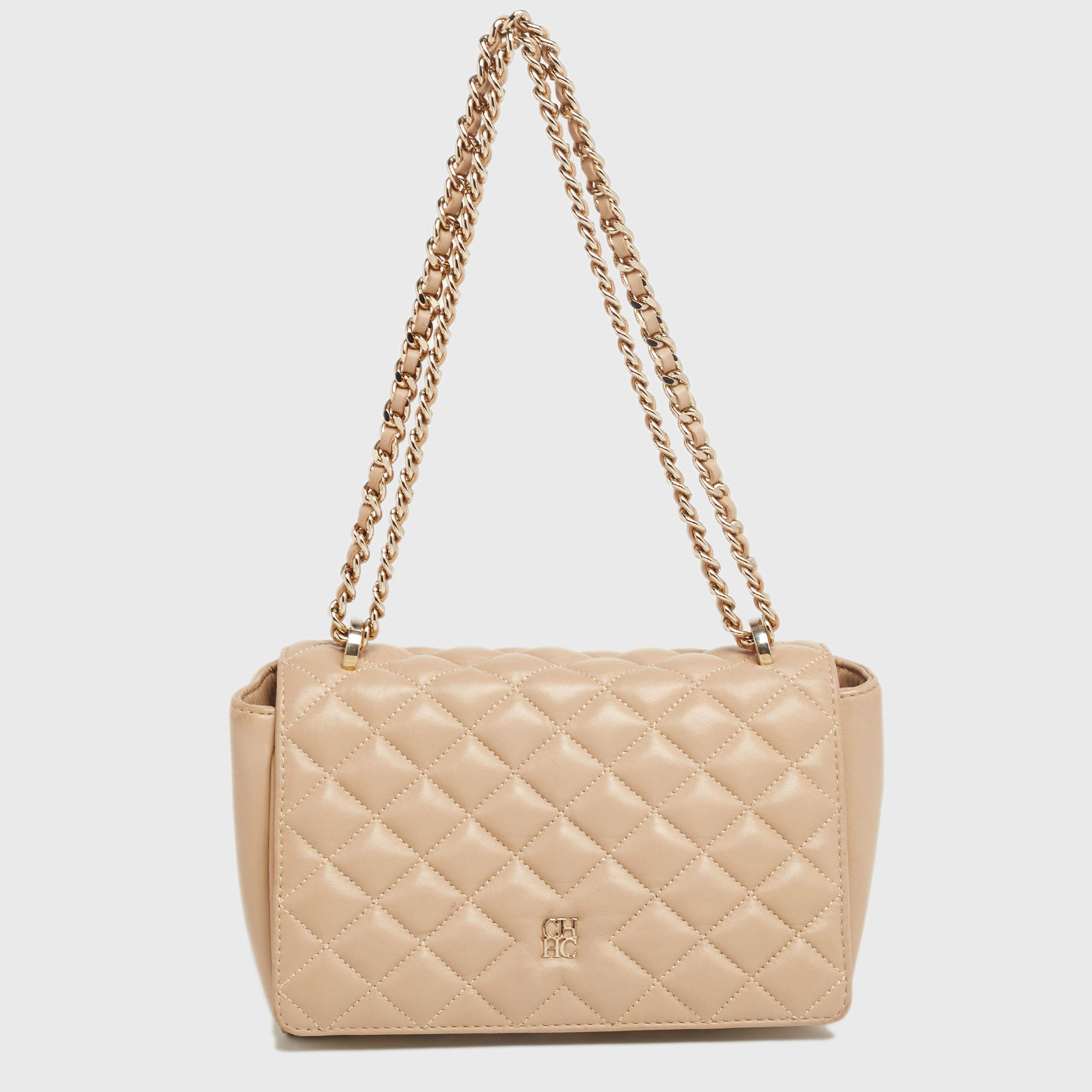 مملوكة مسبقًا CH Carolina Herrera Beige Quilted Leather Flap Shoulder Bag