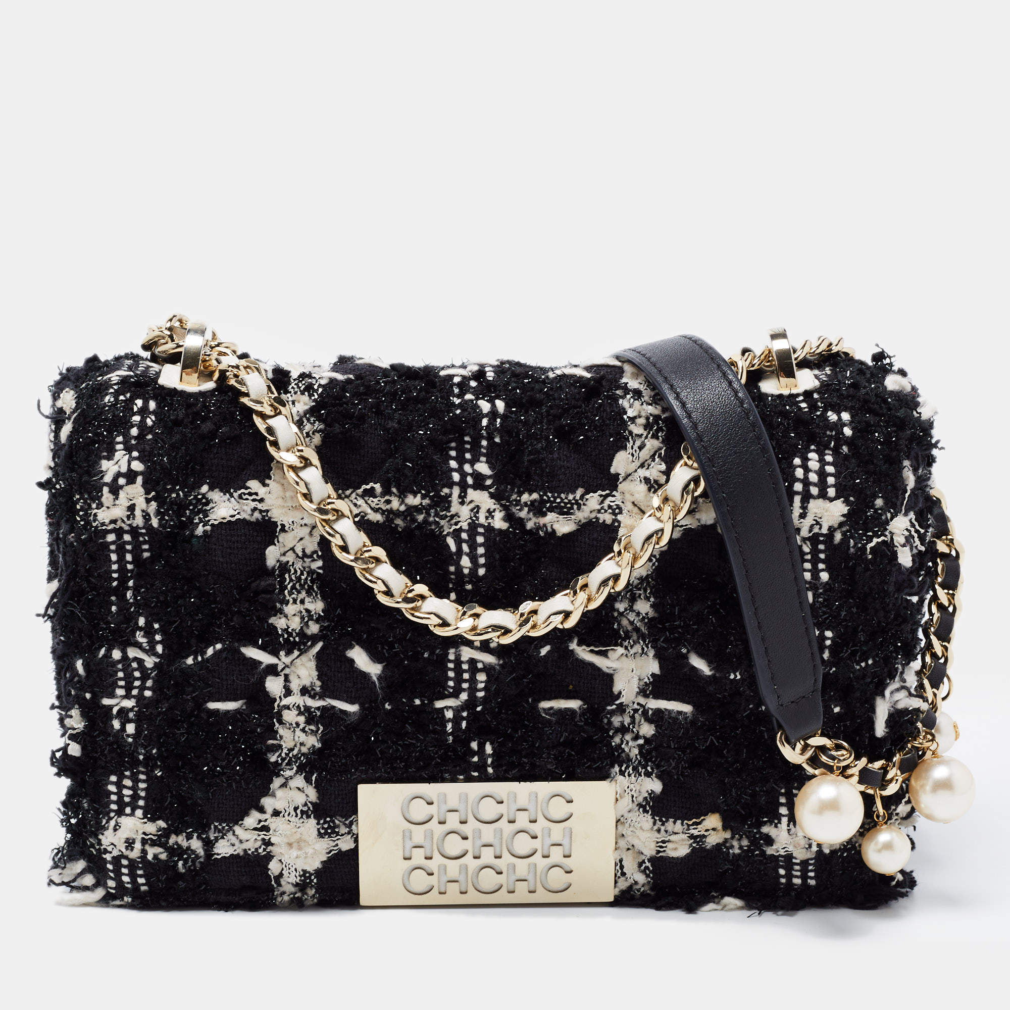 Pre Owned CH Carolina Herrera Black/White Tweed Flap Shoulder Bag