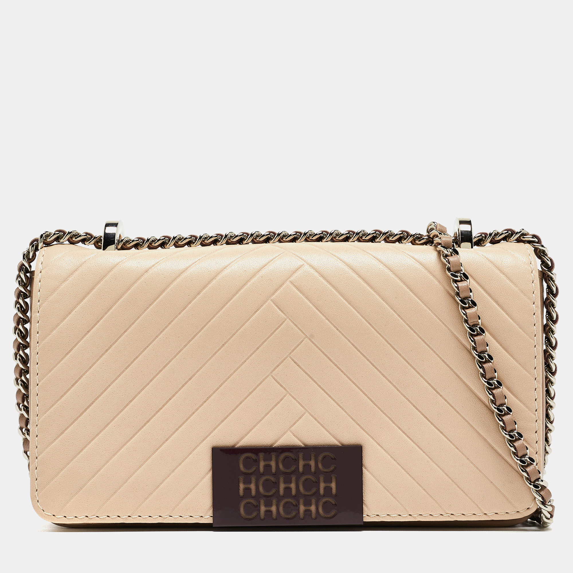 Pre Owned CH Carolina Herrera Beige Embossed Leather Chain Flap Shoulder Bag