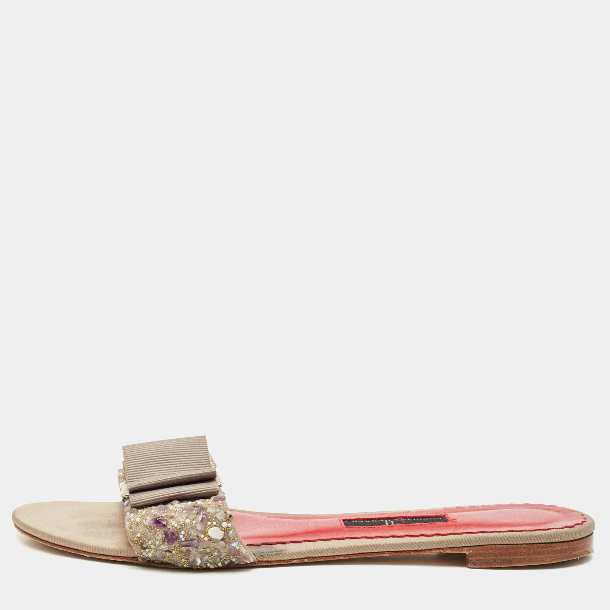 Pre Owned CH Carolina Herrera Grey Satin Crystal Embellished Flat Slides Size 39