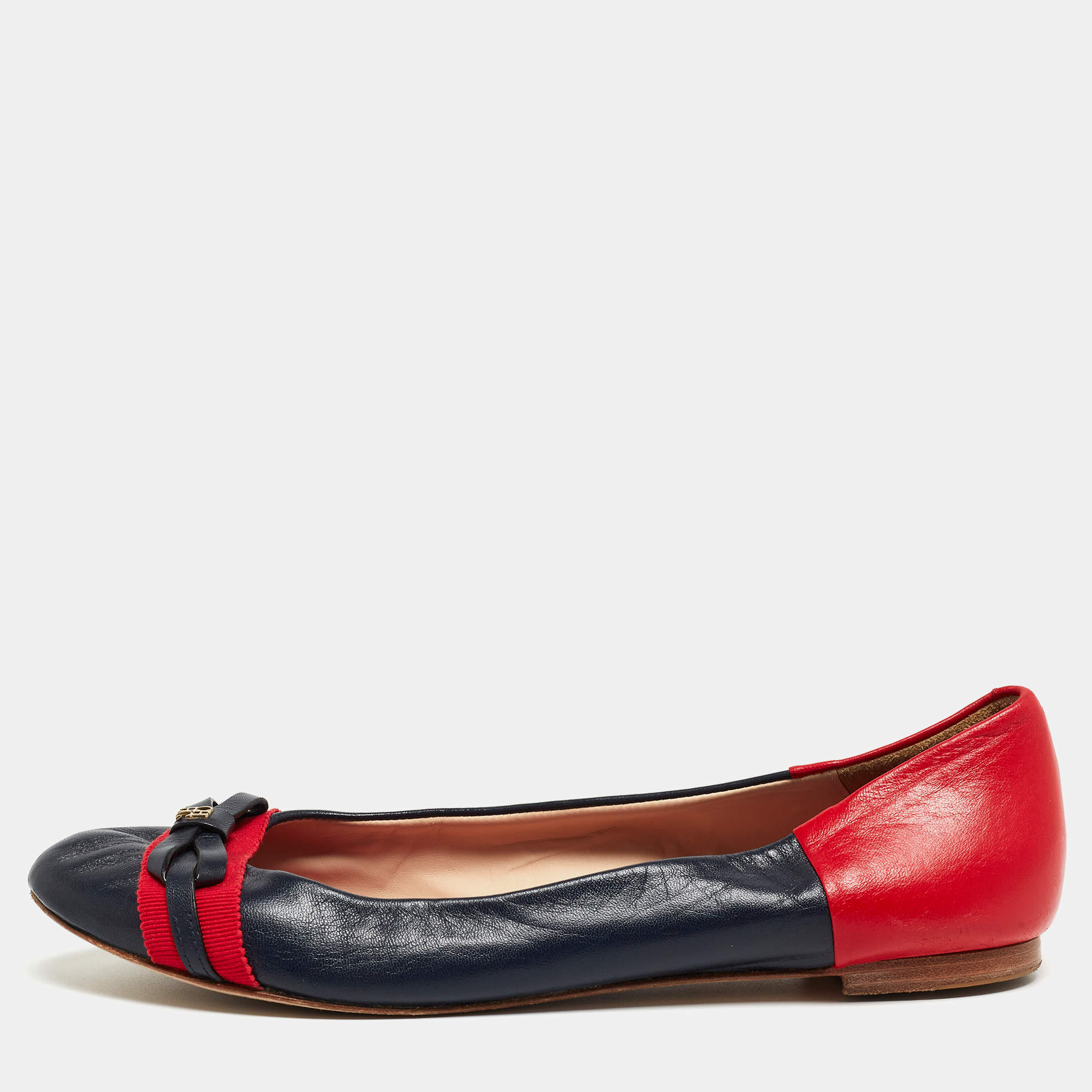 مملوكة مسبقًا CH Carolina Herrera Red/Navy Blue Ballet Flats Size 40
