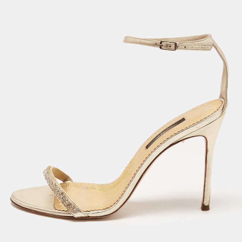 مملوكة مسبقًا CH Carolina Herrera Gold Leather And Crystal Embellished Ankle Strap Sandals Size 39
