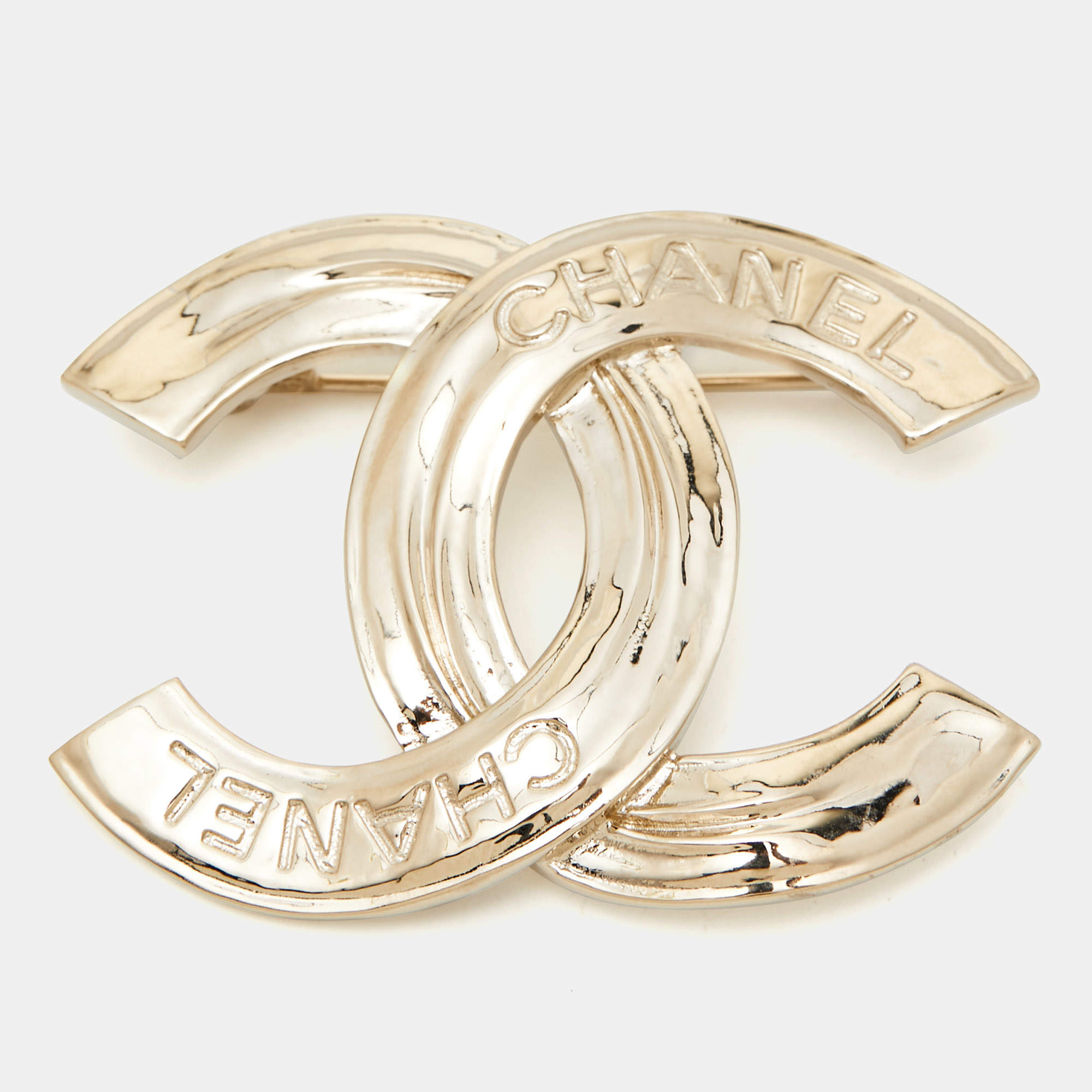 Pre Owned Chanel  CC Gold Tone Brooch