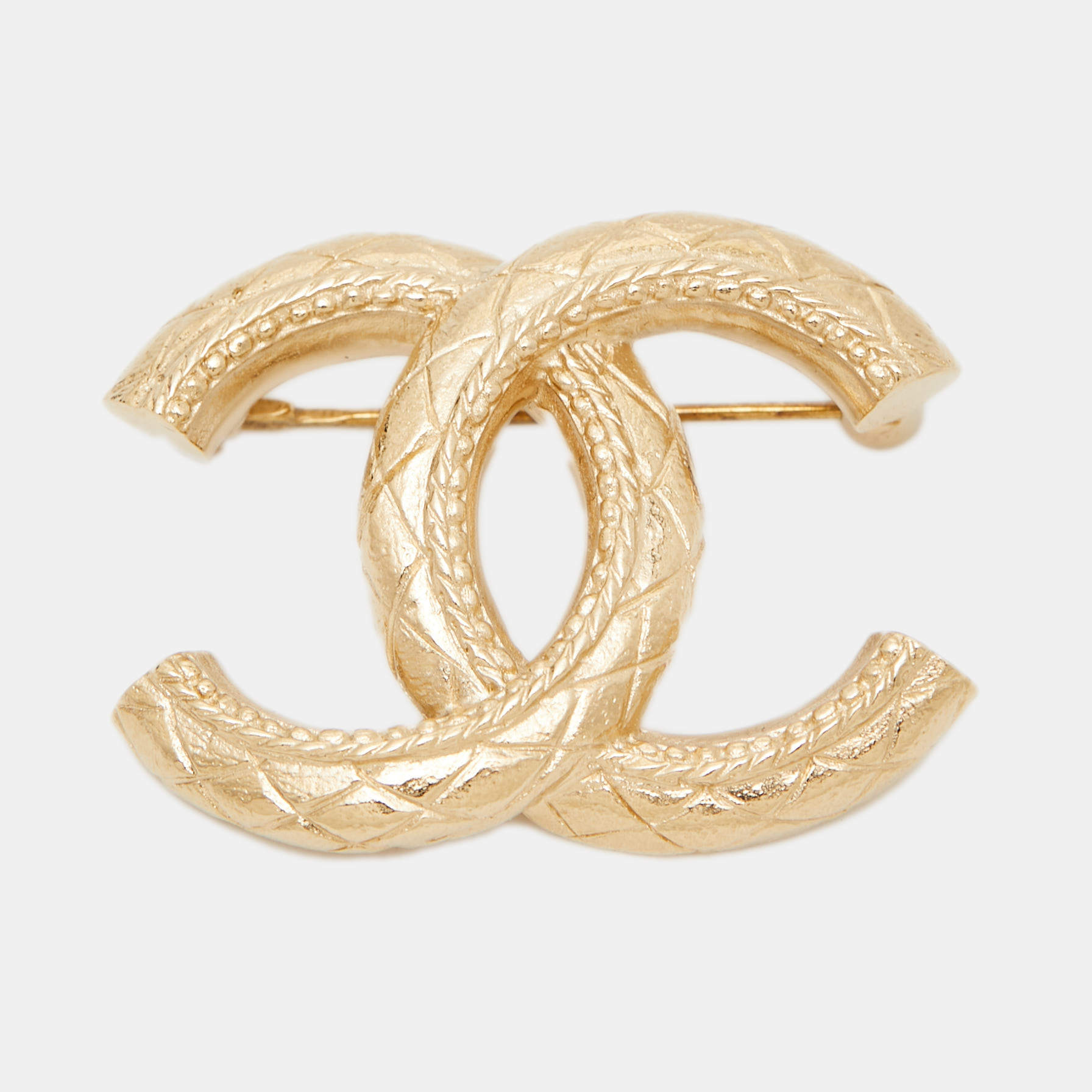 Pre Owned Chanel CC Gold Tone Metal Brooch