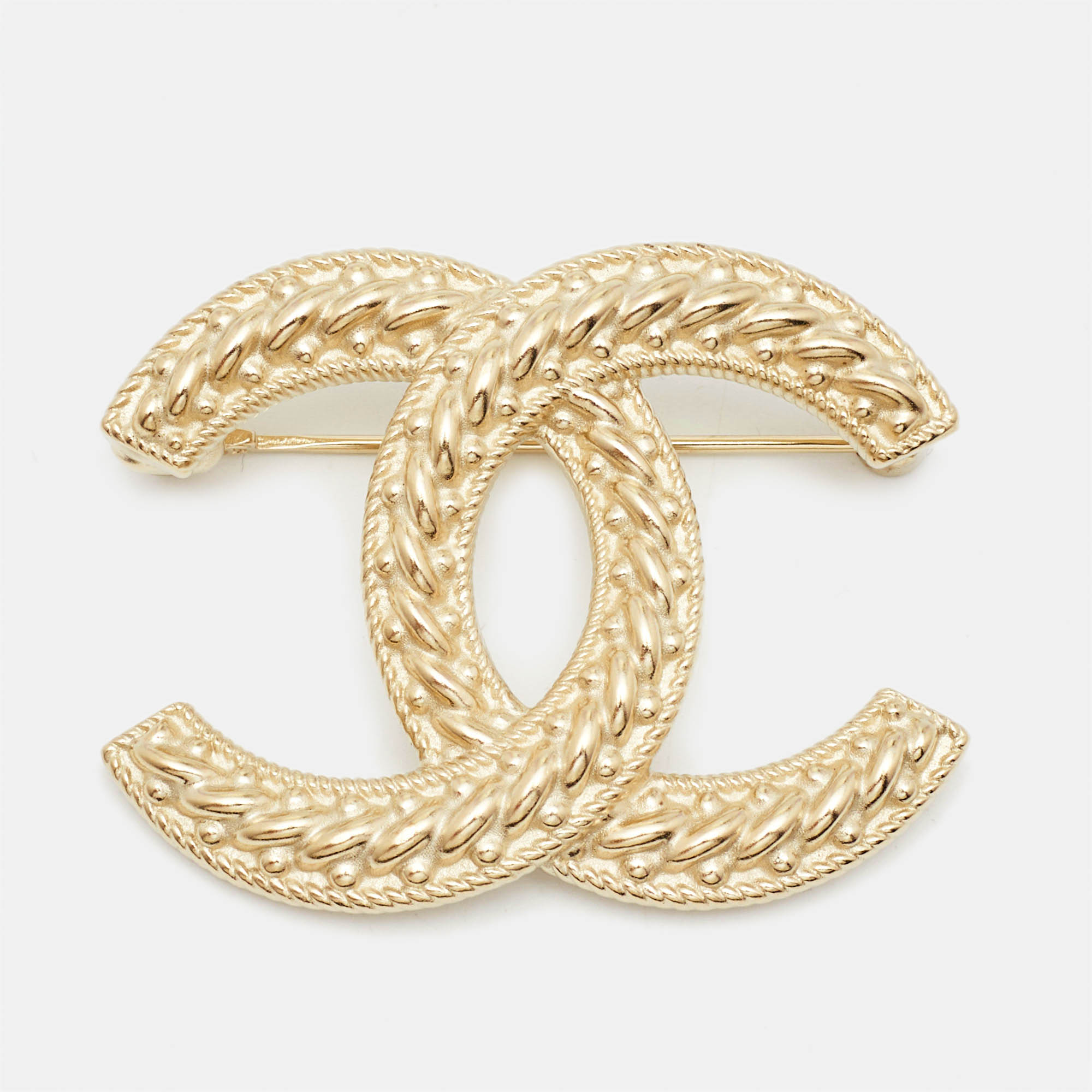 Pre Owned Chanel CC Gold Tone Brooch