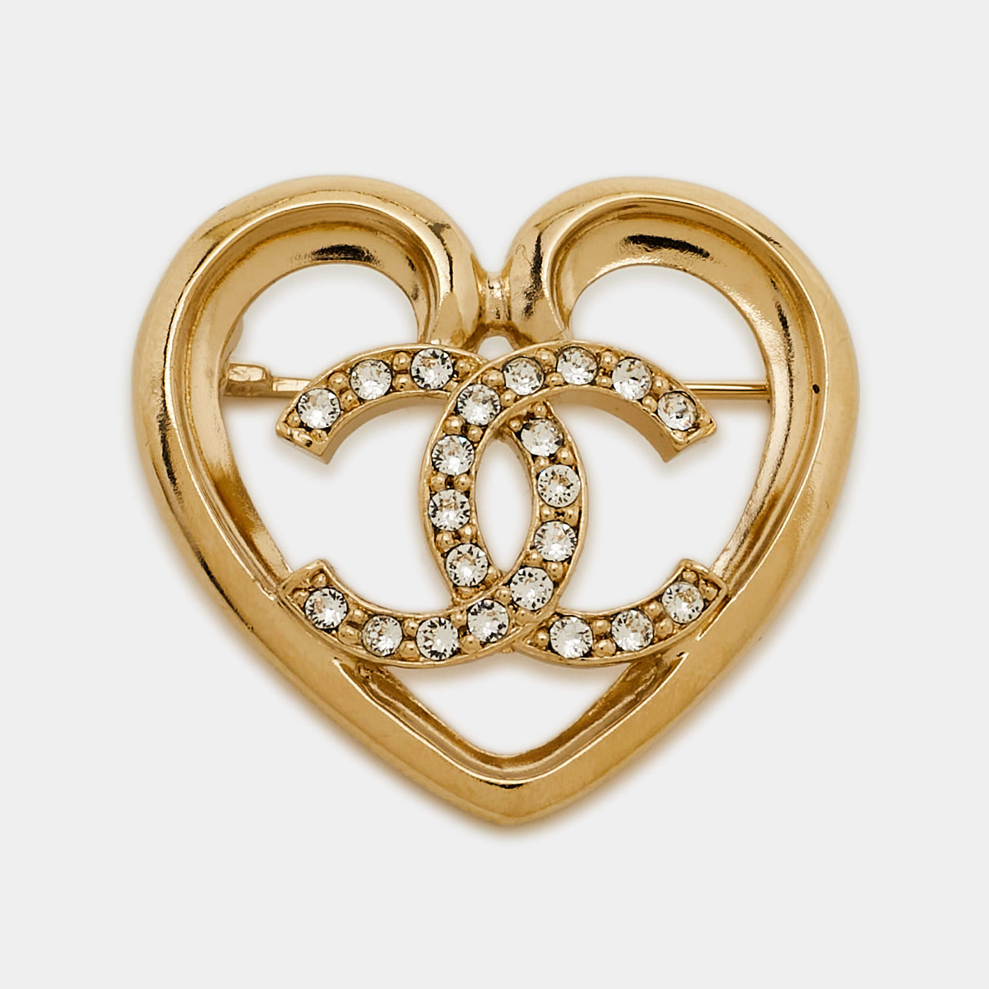 مملوكة مسبقًا Chanel Heart Crystals Gold Tone Brooch