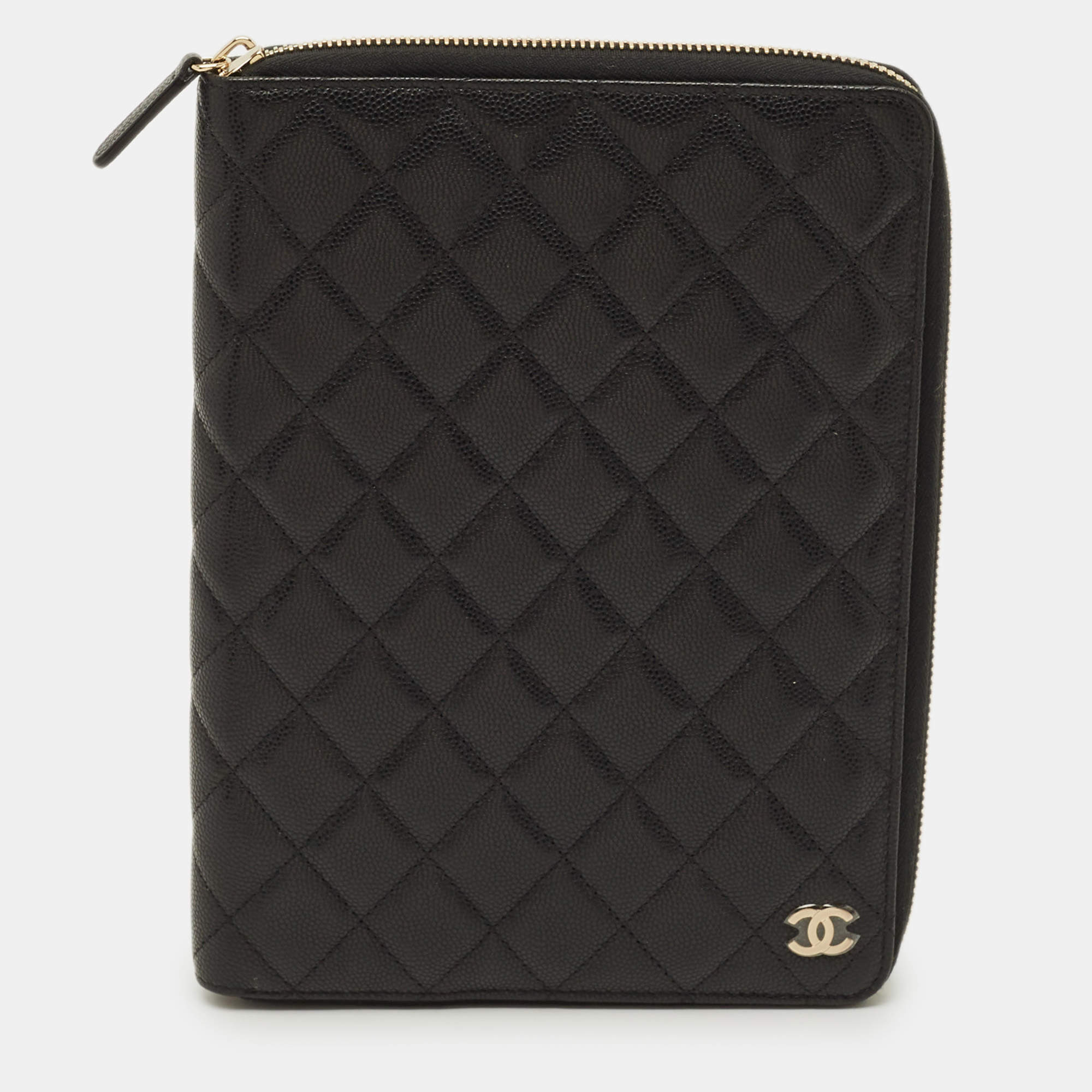 Pre Owned Chanel Zip Around Agenda Cover Black Quilted Caviar Leather