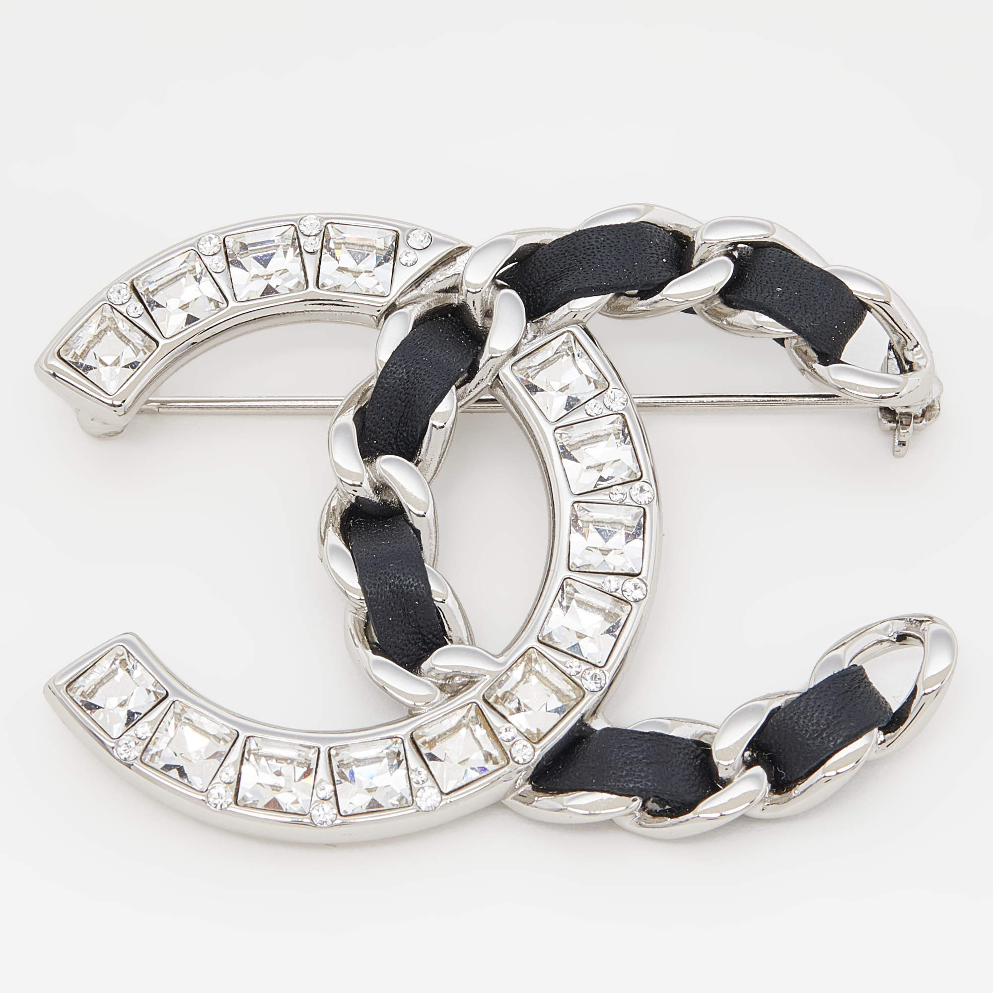 Pre Owned Chanel CC Crystal Leather Silver Tone Brooch