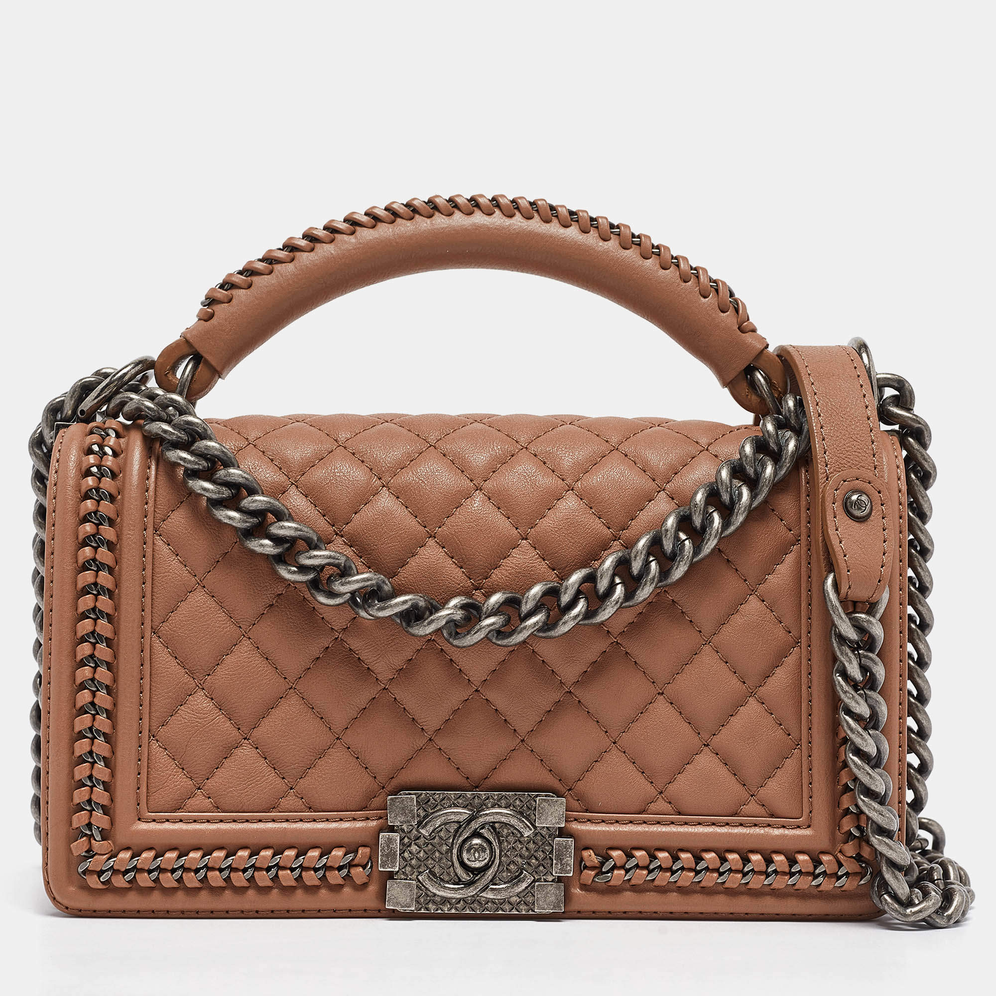 Pre Owned Chanel Beige Quilted Leather Medium Chain Around Boy Top Handle Bag