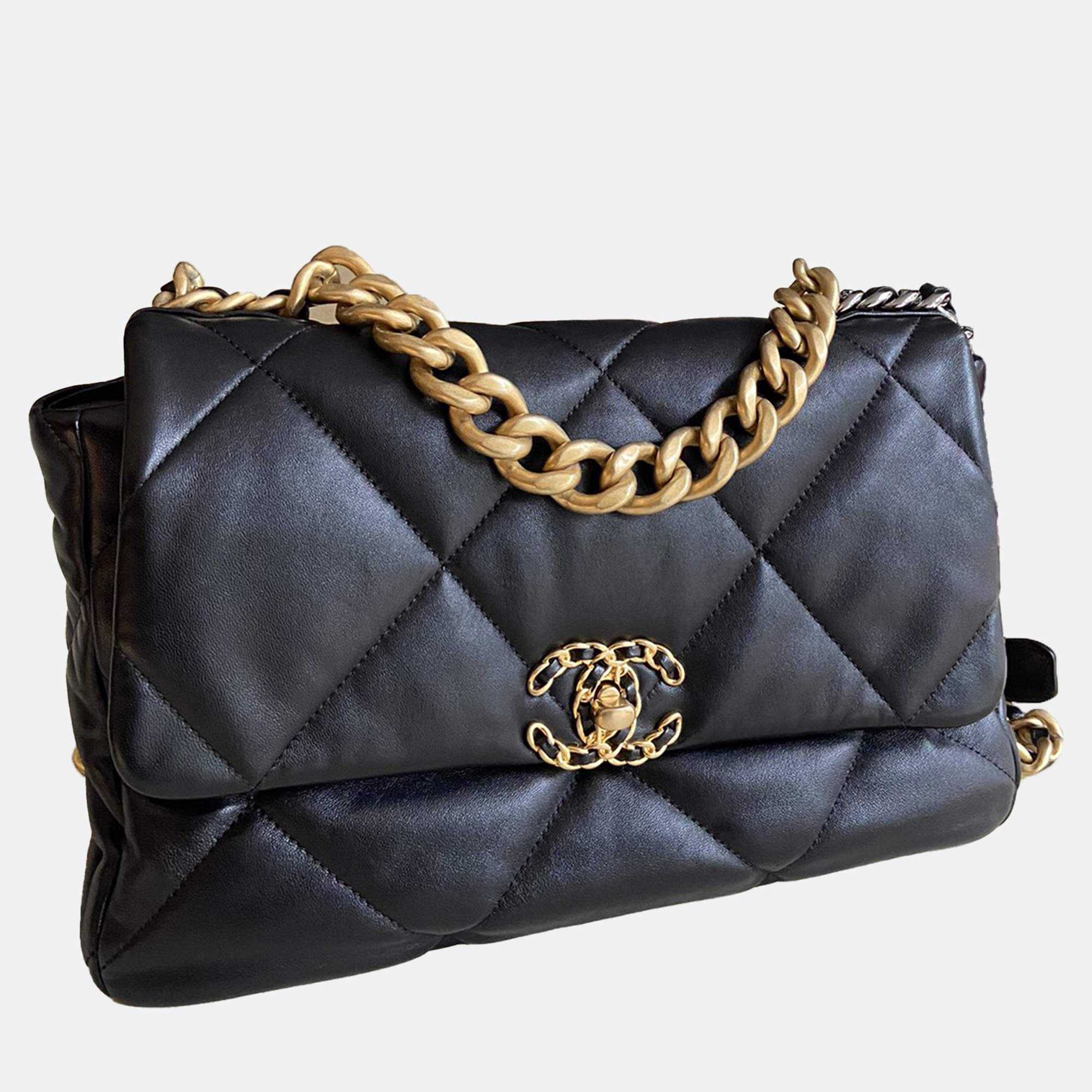 Chanel 19 Lambskin Leather bag