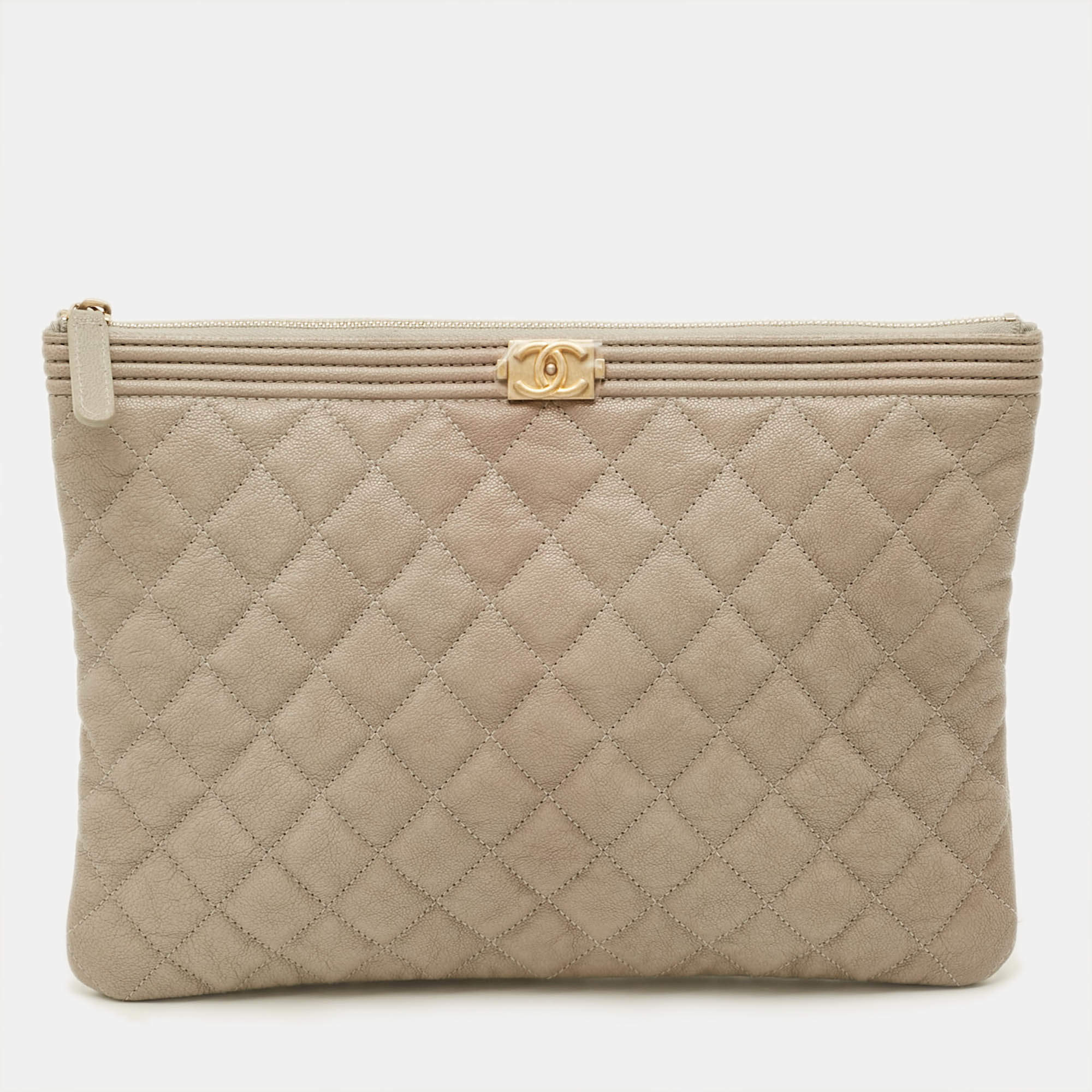 Pre Owned حقيبة صغيرة شانيل بوي متوسطة جلد مبطن كحلي