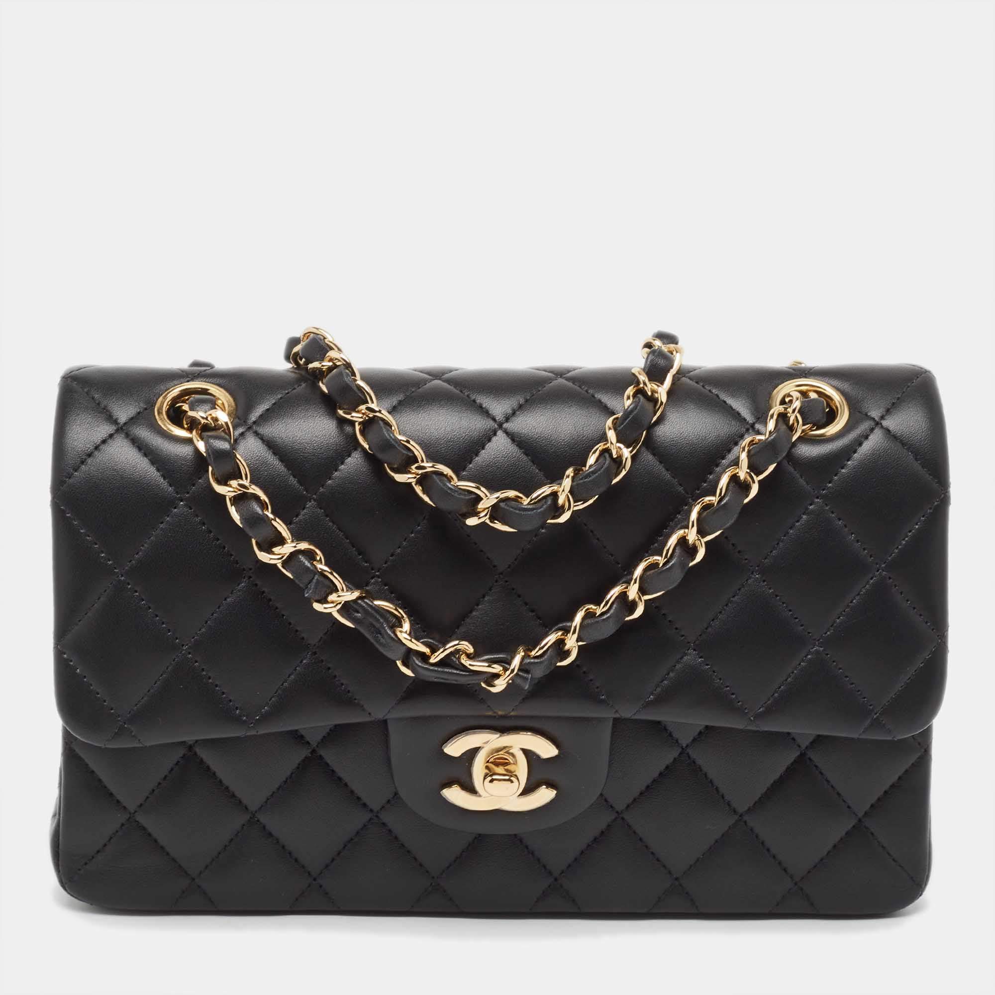Pre Owned Chanel Black Quilted Leather Small Classic Double Flap Bag