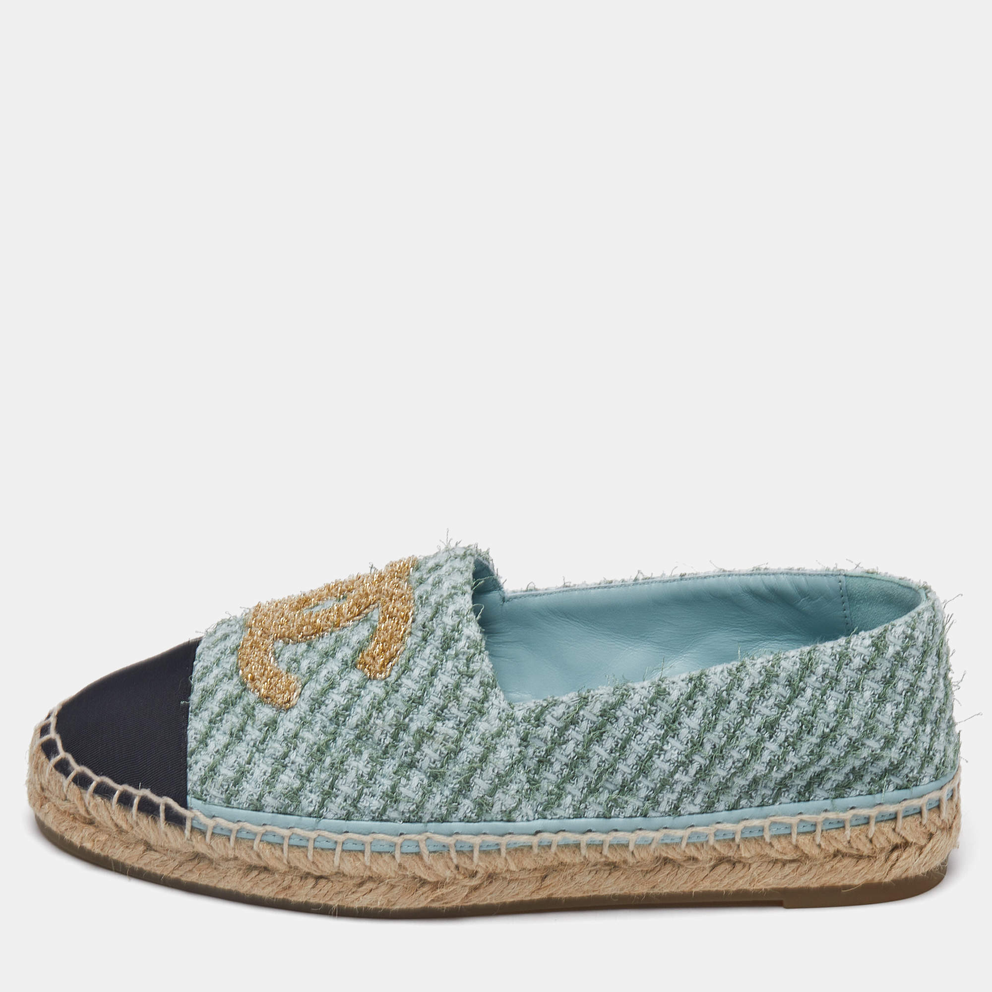 Pre Owned Chanel Light Blue/Black Tweed CC Espadrille Flats Size 39
