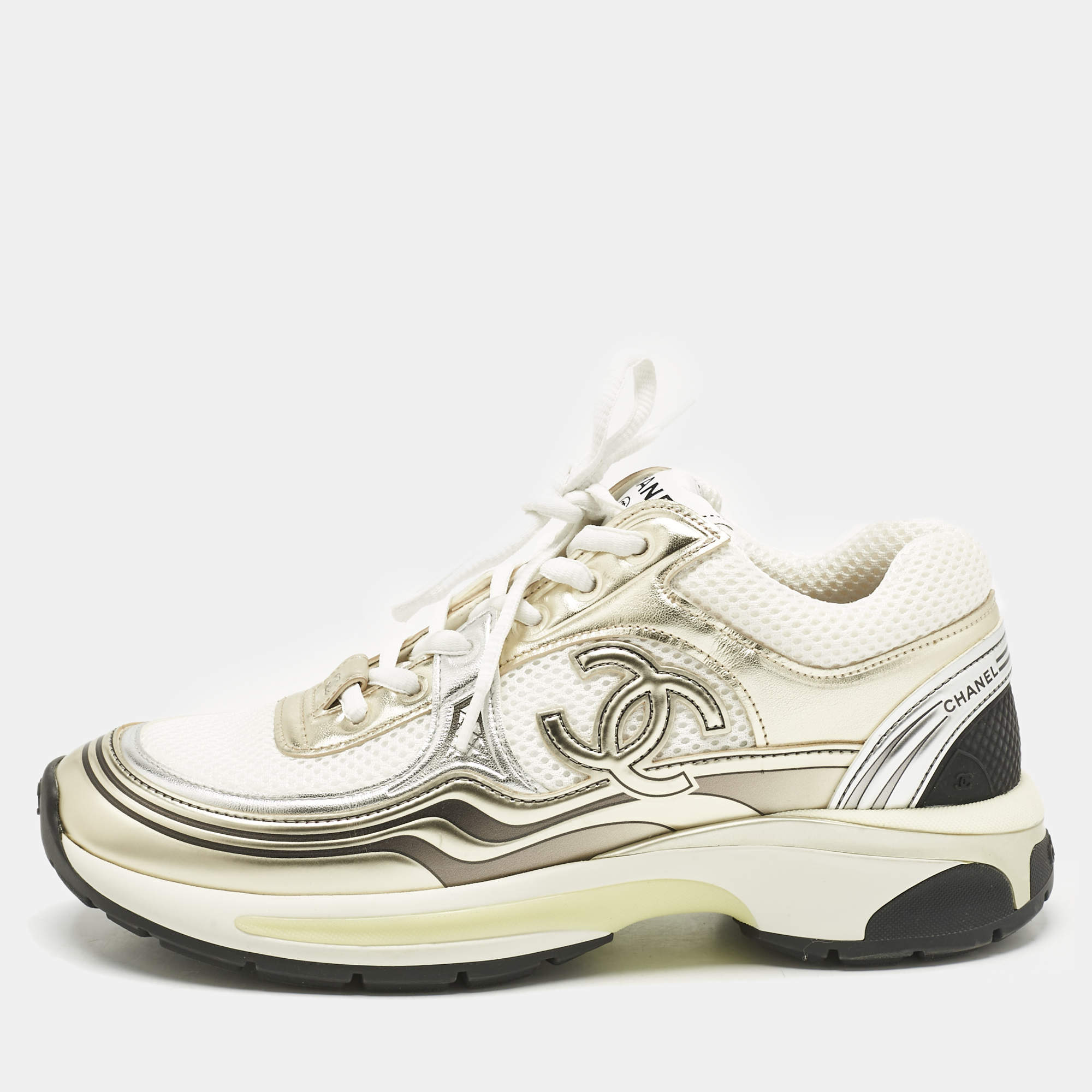 Pre Owned Chanel Tricolor Suede, Leather and Mesh CC Low Top Sneakers Size 38